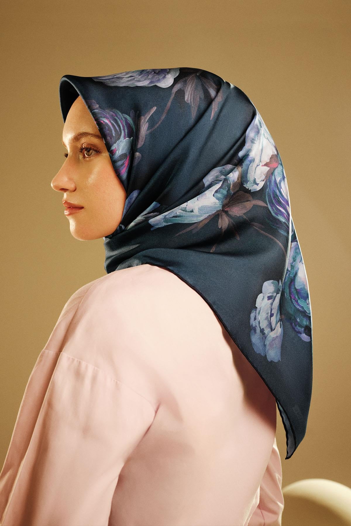 Armine İpek Eşarp 2025/2026 Sonbahar Kış - 9419D-56 - Sura