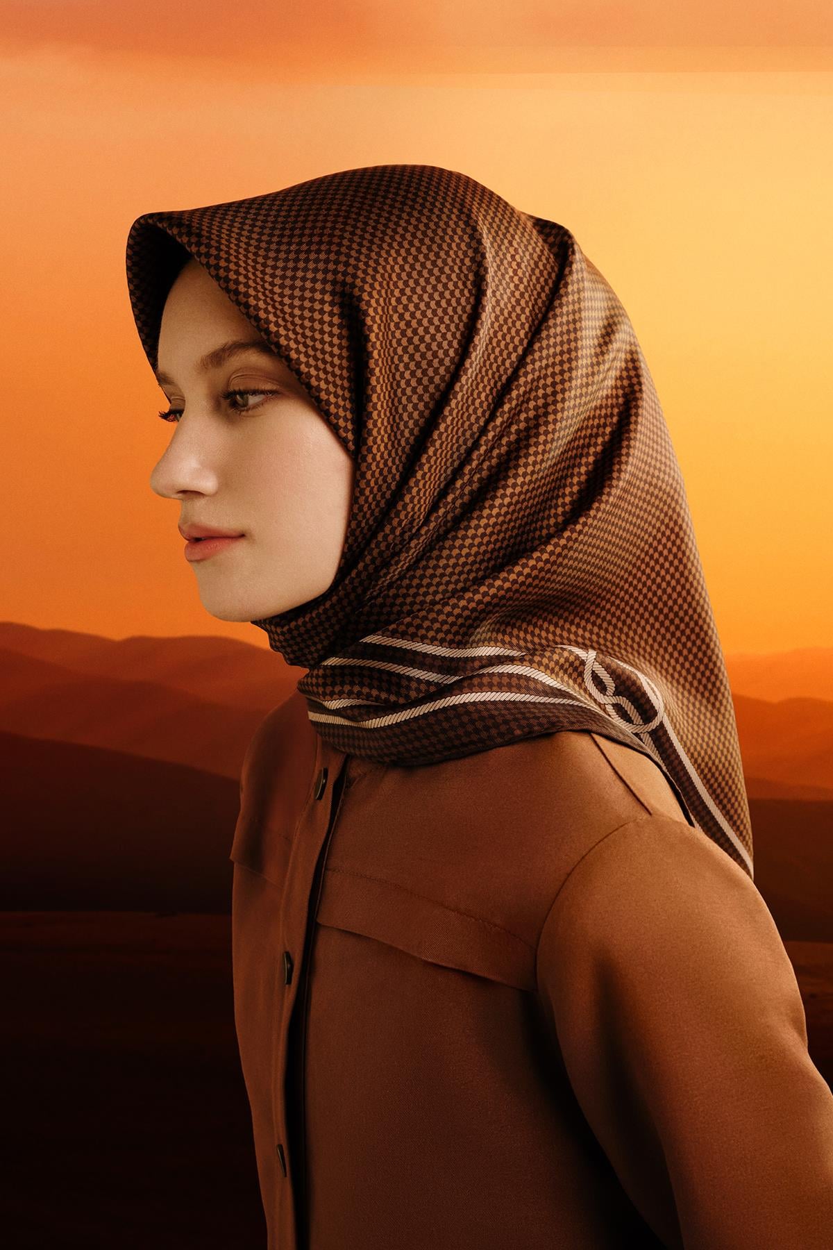 Armine İpek Eşarp 2025/2026 Sonbahar Kış - 9404D-84 - Tivil