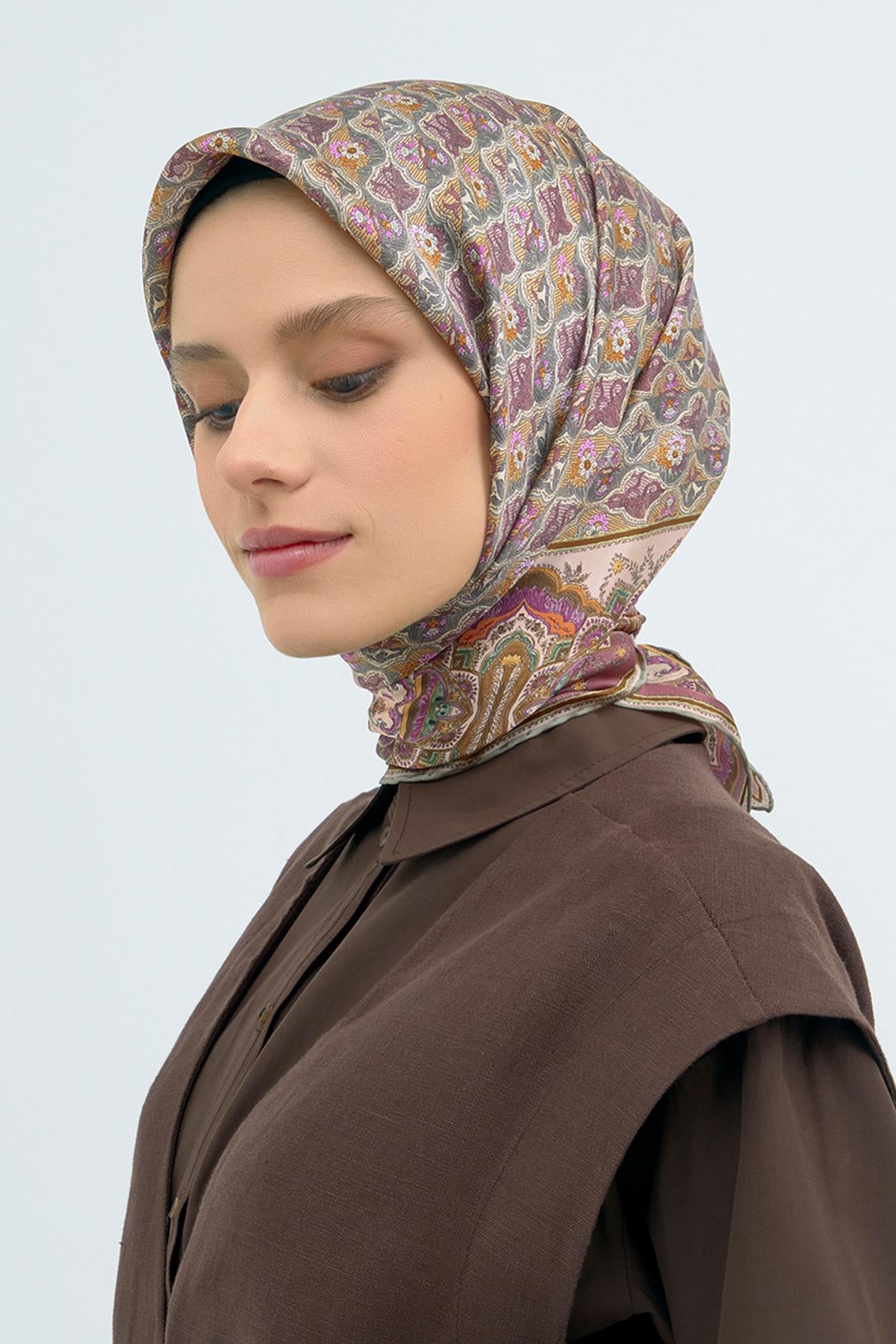 Armine İpek Eşarp 2026 İlkbahar-Yaz - 9518D-32 - Sura