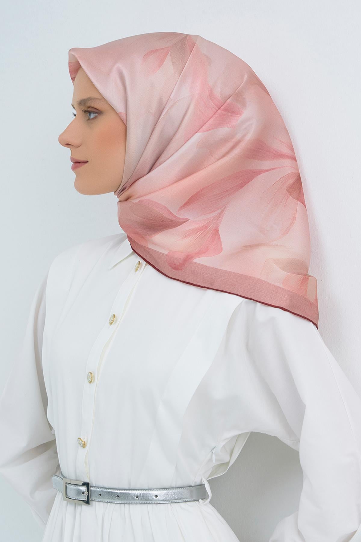 Armine İpek Eşarp 2026 İlkbahar-Yaz - 9519D-08 - Sura