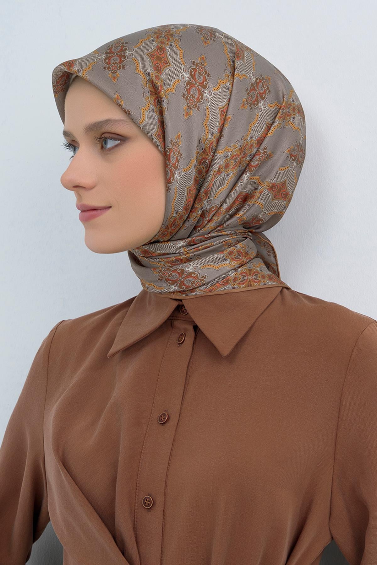 Armine İpek Eşarp 2026 İlkbahar-Yaz - 9522D-31 - Sura