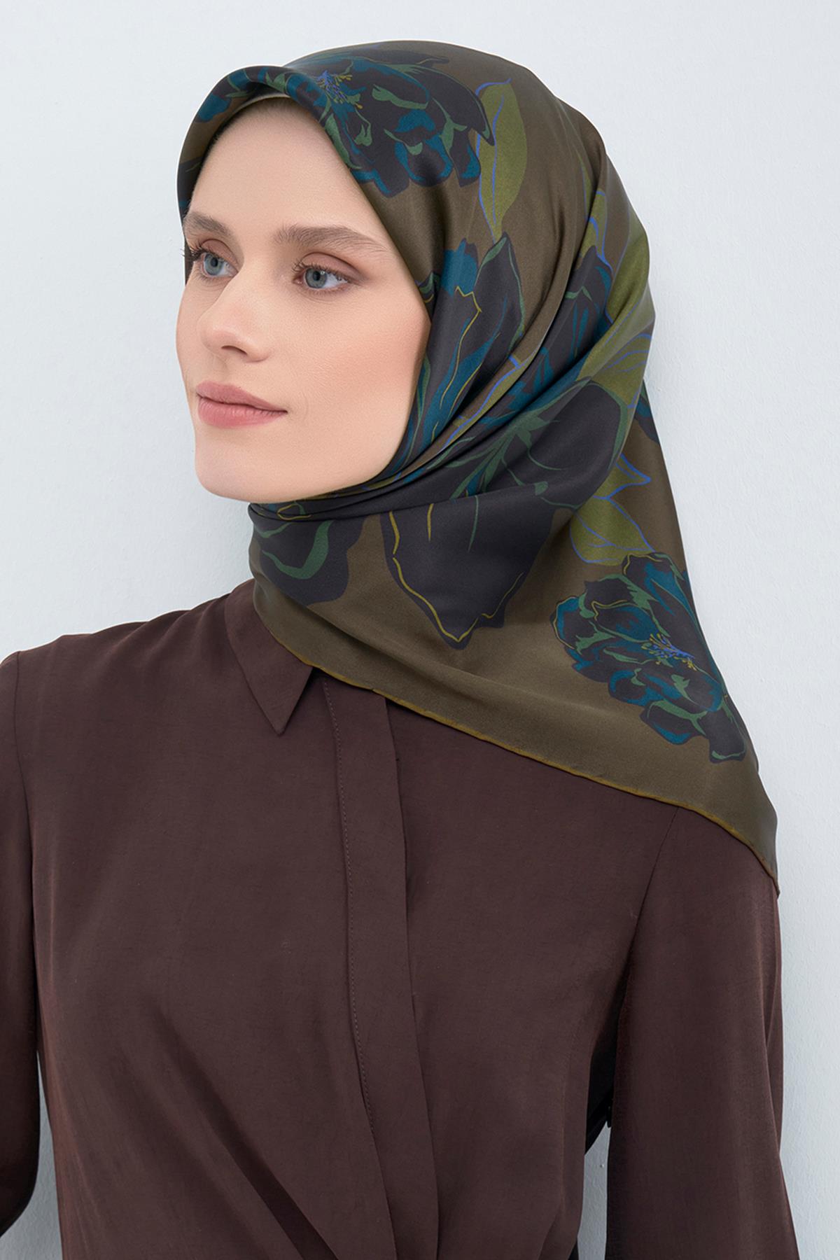 Armine İpek Eşarp 2026 İlkbahar-Yaz - 9509D-56 - Sura