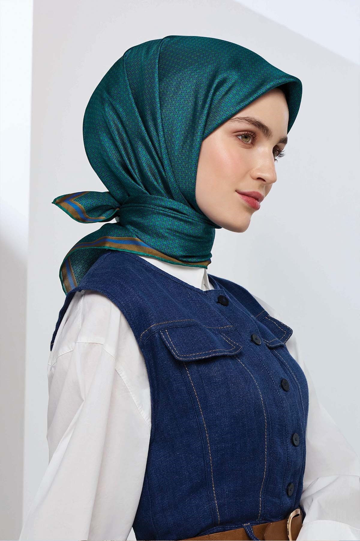 Armine İpek Eşarp 2026 İlkbahar-Yaz - 9528D-91 - Sura