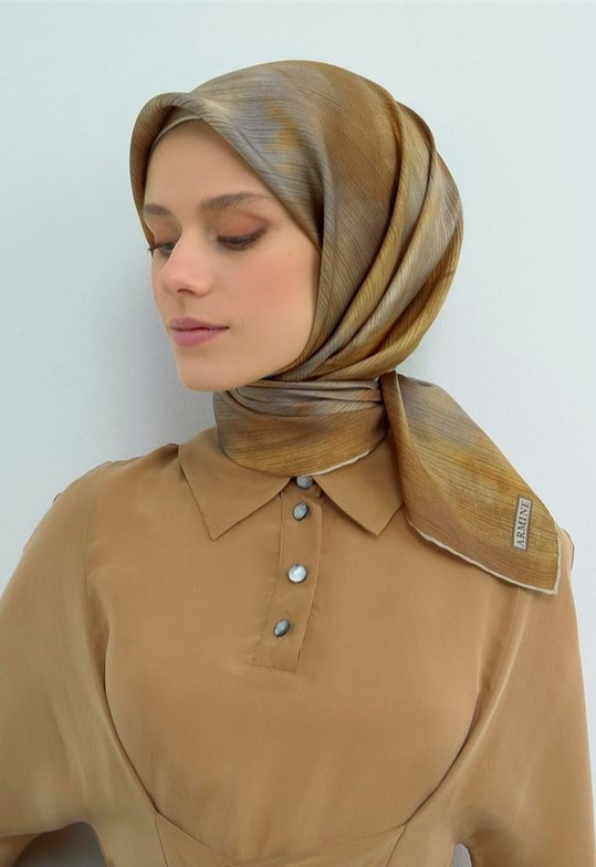 Armine İpek Eşarp 2026 İlkbahar-Yaz - 9513D-37 - Sura