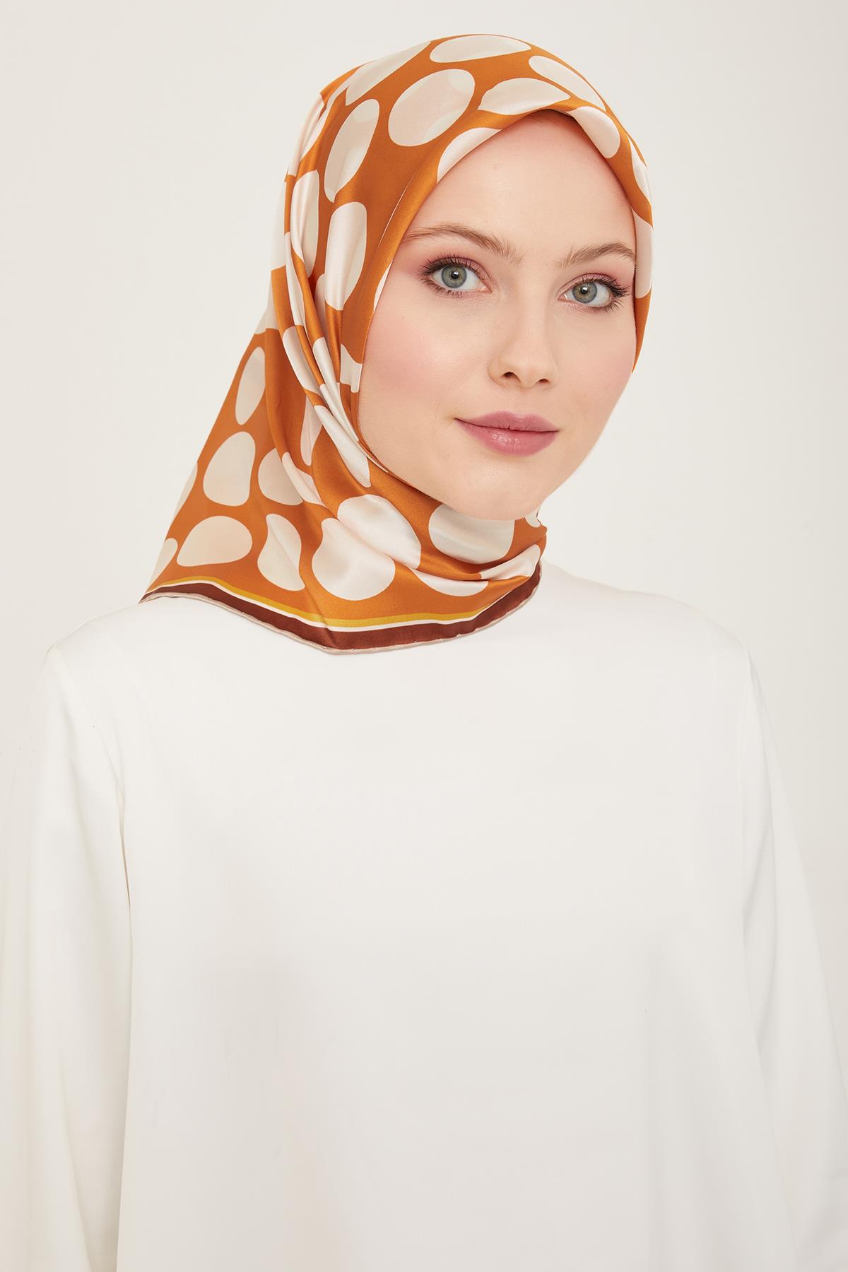 Armine Silk Scarf - 9156D-32 - Satin