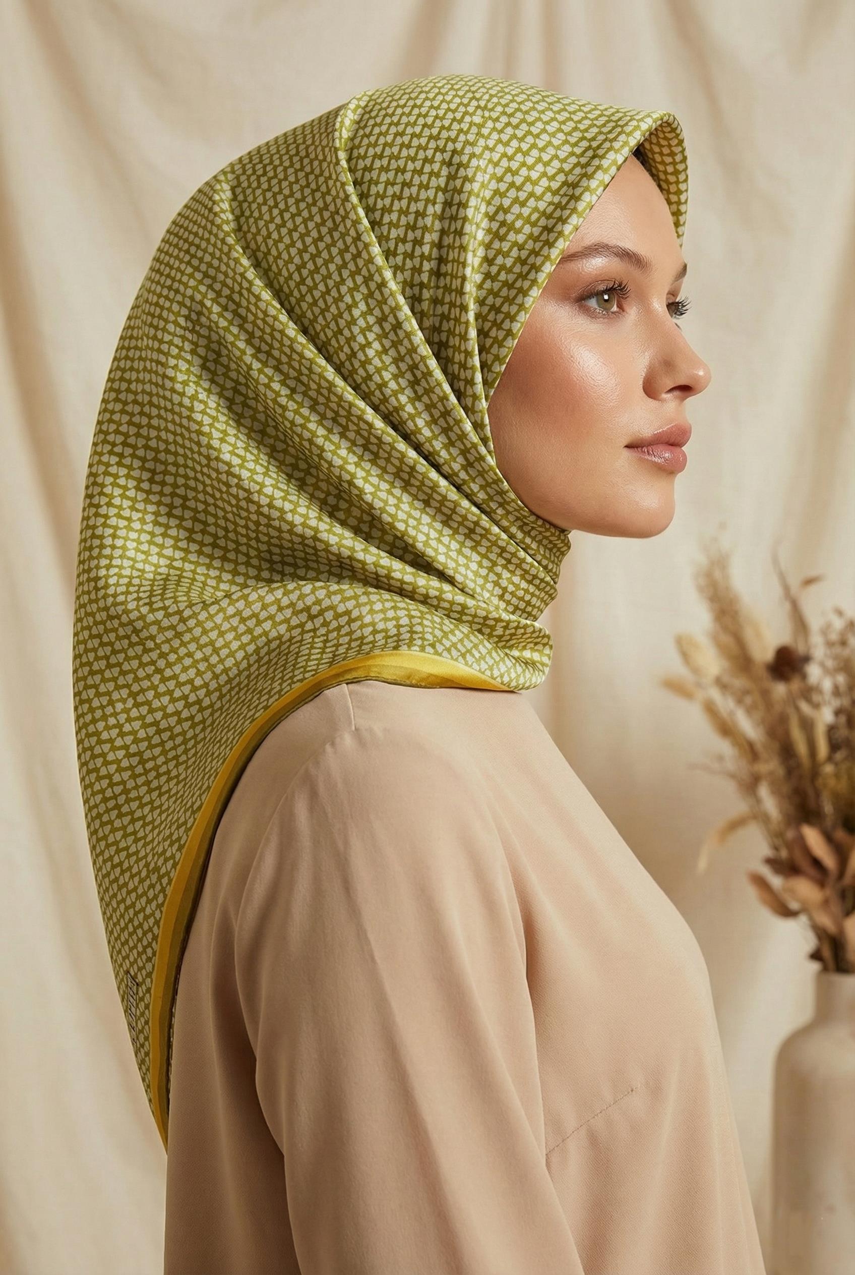 Armine İpek Eşarp - 9243D-32 - Sura