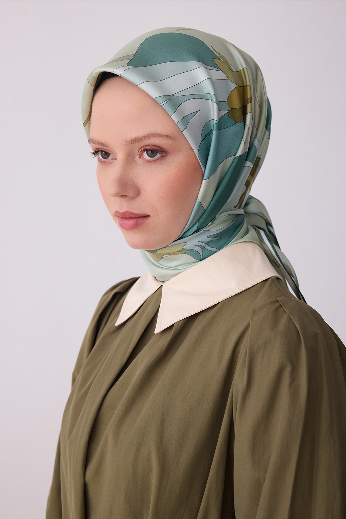 Belli İpek Eşarp - 4303D-03 - Tivil
