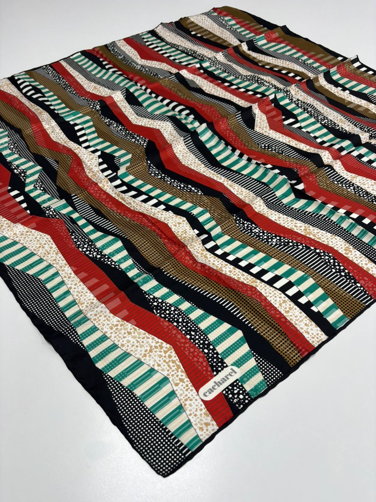 Cacharel Twill İpek Eşarp - 7652313-913