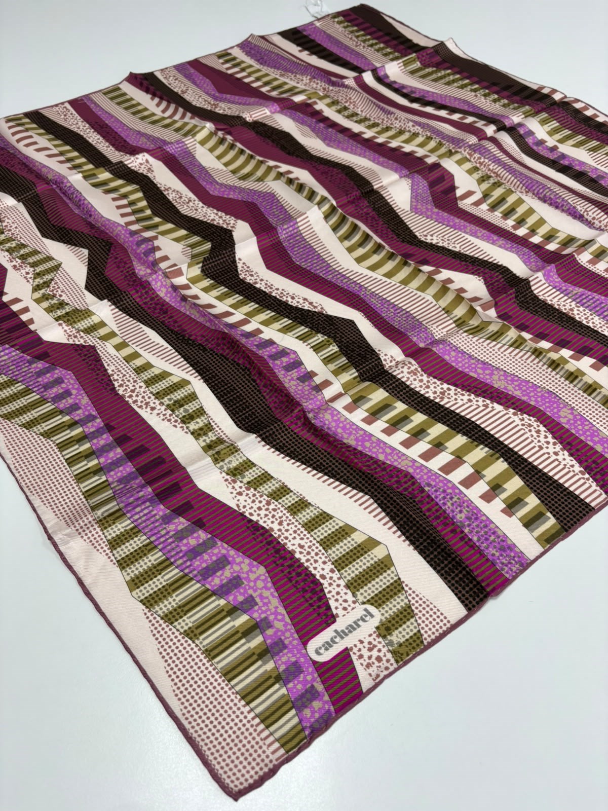 Cacharel Twill İpek Eşarp - 7652313-991