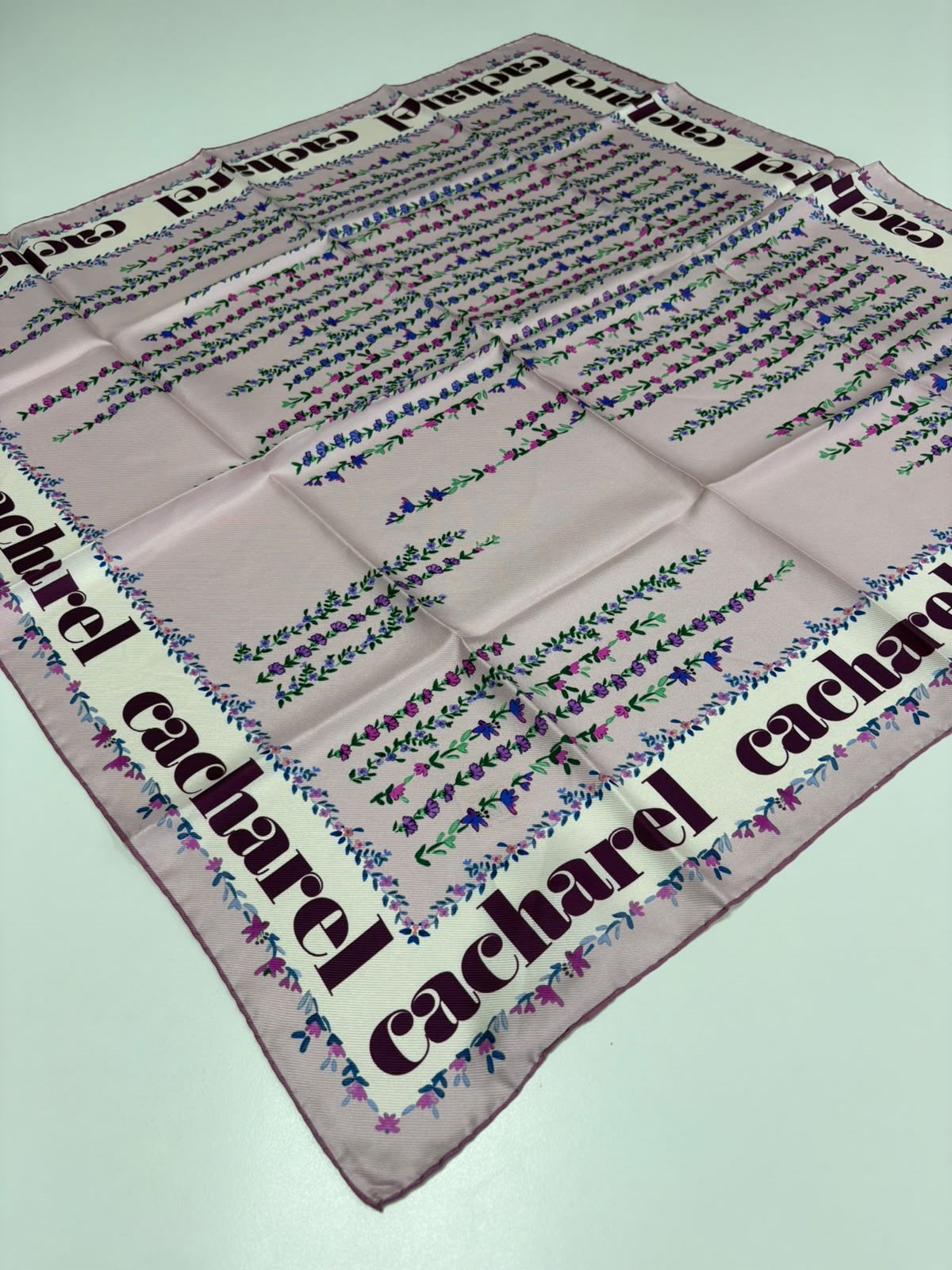 Cacharel Twill İpek Eşarp - 7899313-991