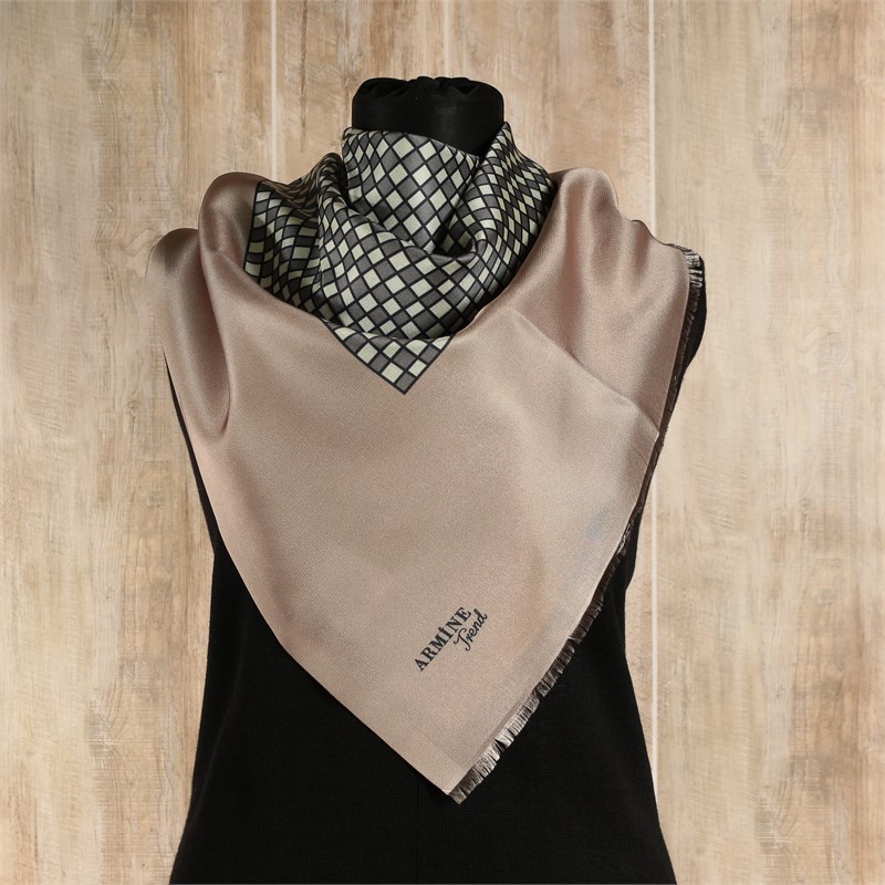 Armine Trend Dijital Baskılı Tafta Eşarp - Geometrik Desen, Kareli - 2170 B20 - Vizon Kahve, Füme