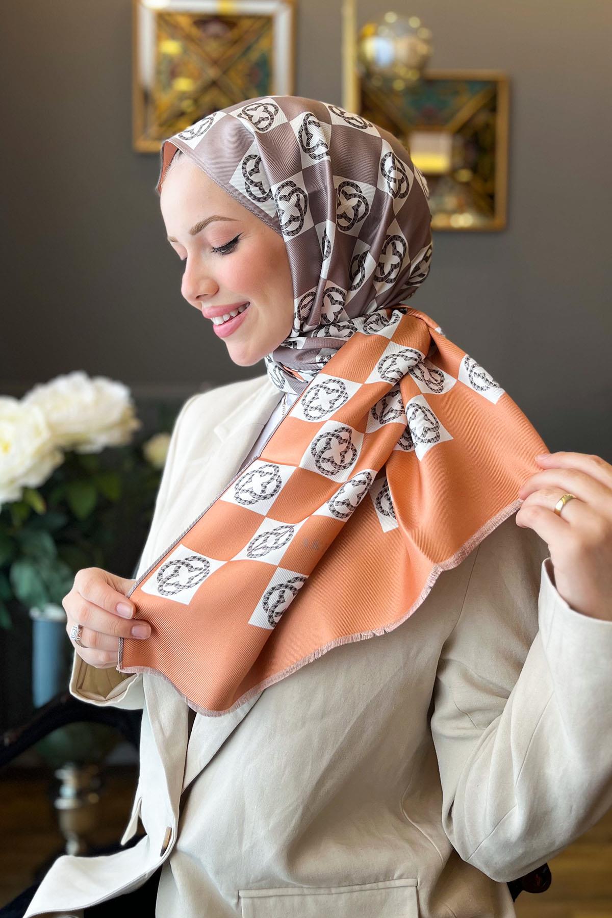 Aker Bosphorus Serisi, Çift Taraflı İpek Şal - 8914711-933 - Tivil