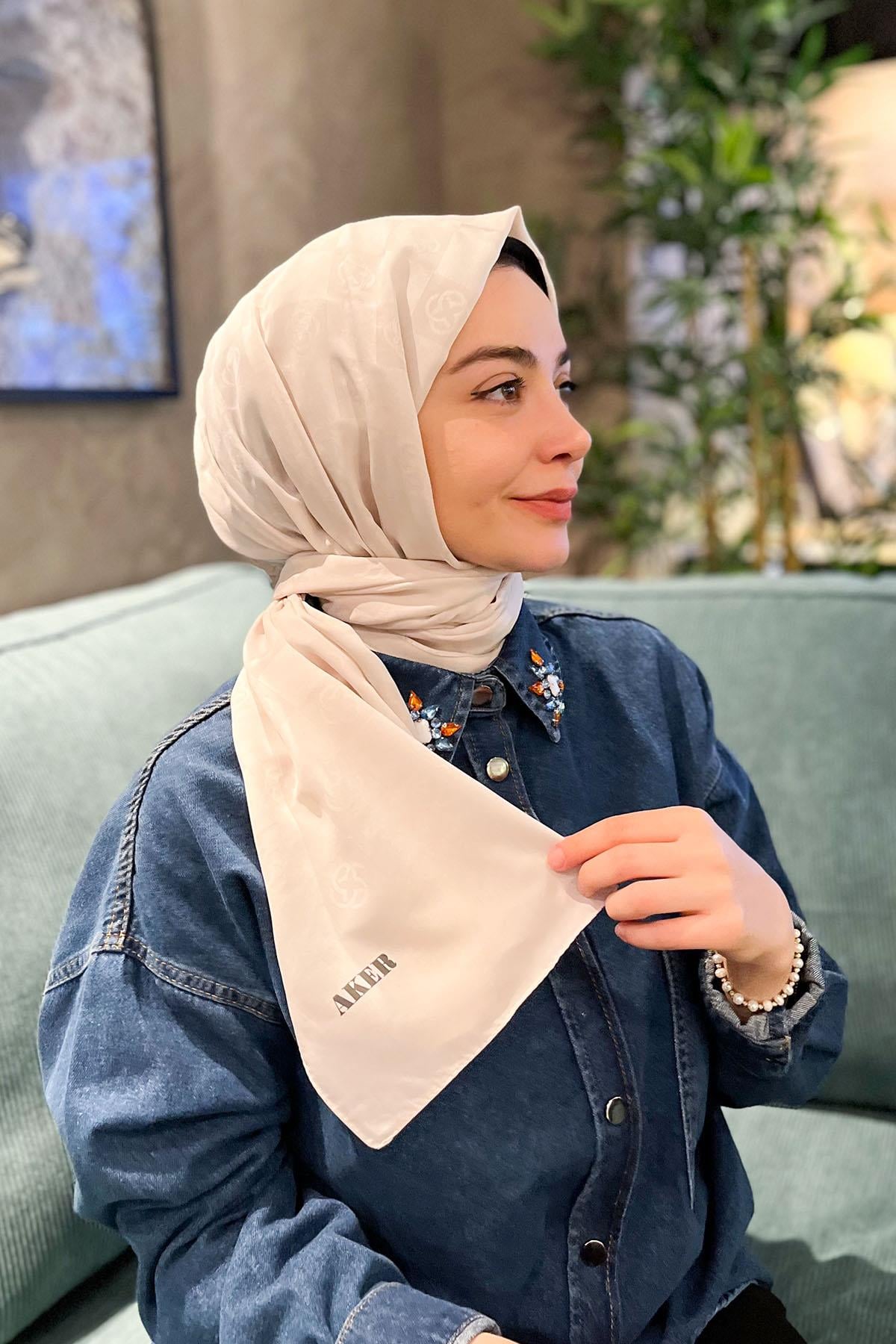 Aker Dama Monogram Şal - 1070700-912 - 