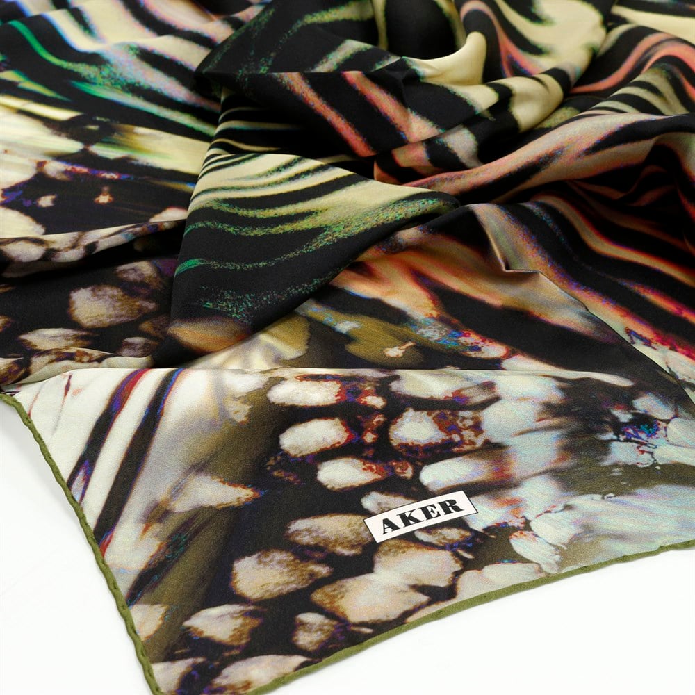 Aker İpek Eşarp - 2019/2020 Sonbahar-Kış - 6320701-351 - Sura