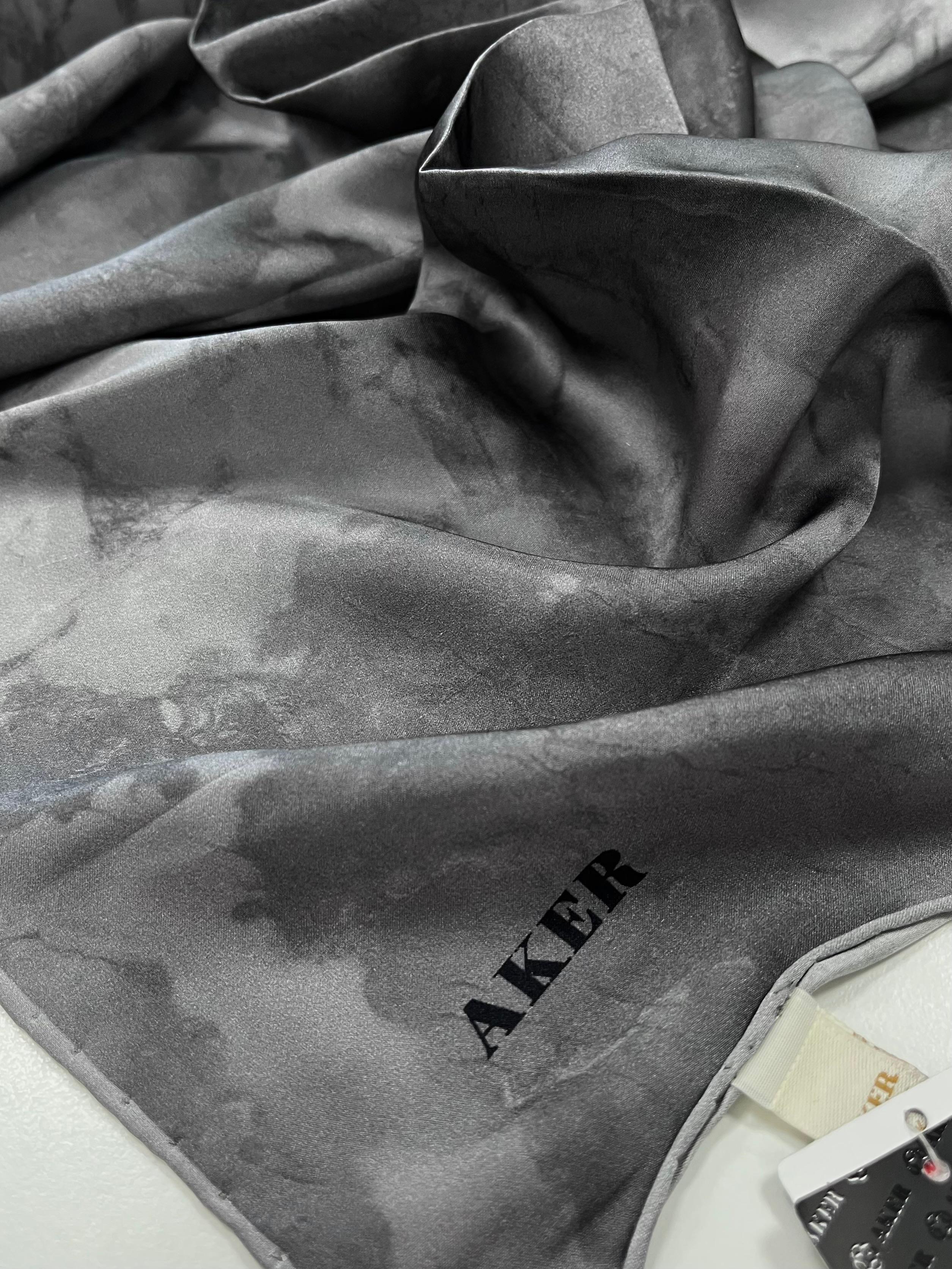 Aker İpek Eşarp - 2025 İlkbahar-Yaz - 8974713-972 - Tivil