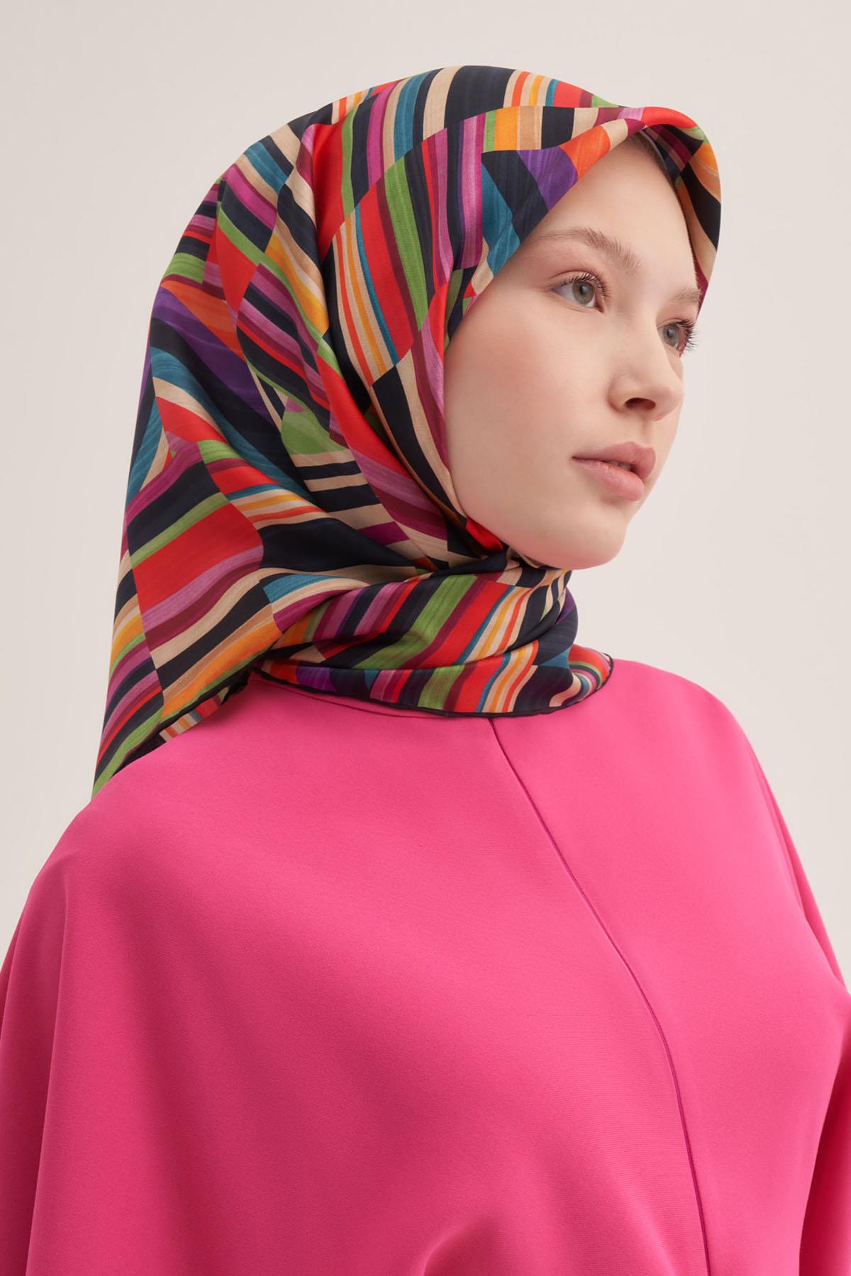 Aker İpek Eşarp - 2025 İlkbahar-Yaz - 8978701-311 - Sura