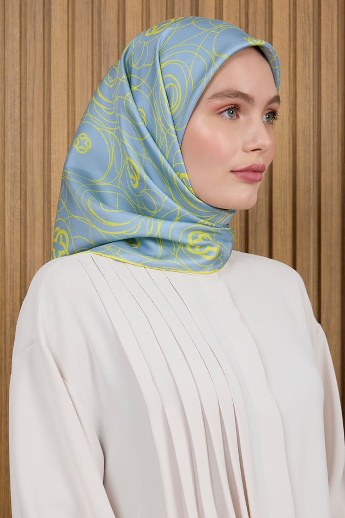 Aker İpek Eşarp - 2026 İlkbahar-Yaz - 9124701-361 - Sura