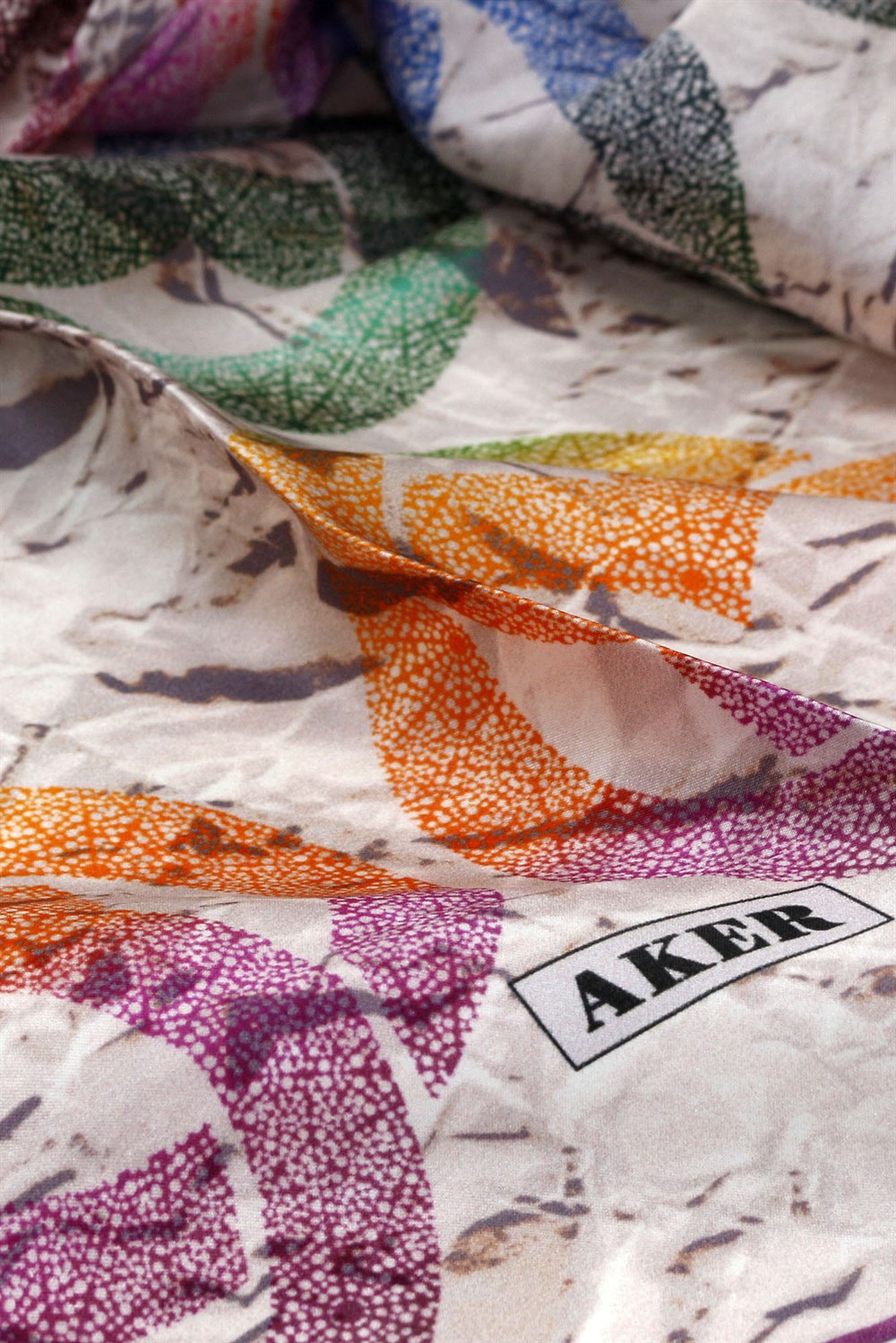 Aker İpek Eşarp - 7905713-992 - Tivil