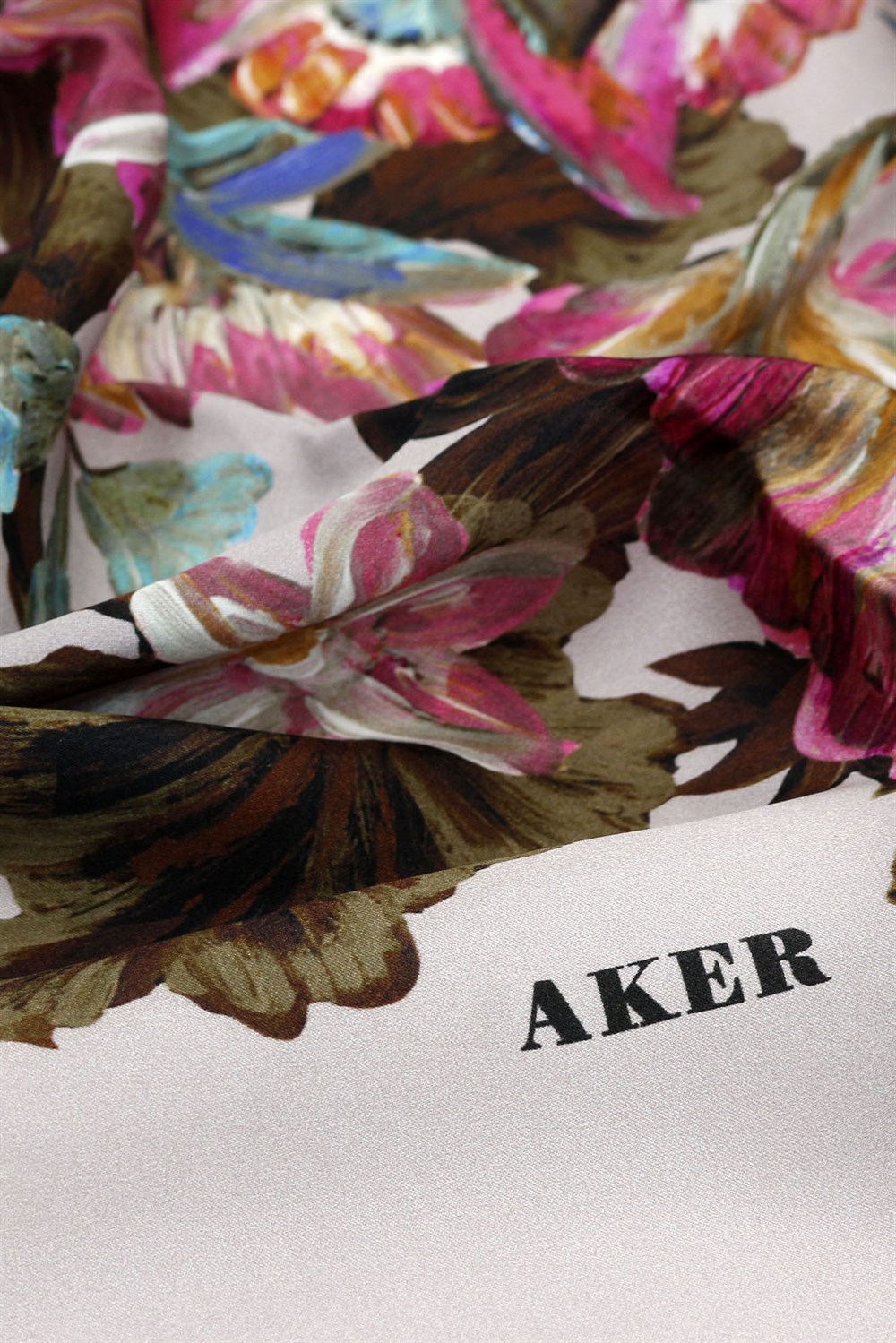 Aker İpek Eşarp - 7910713-992 - Tivil