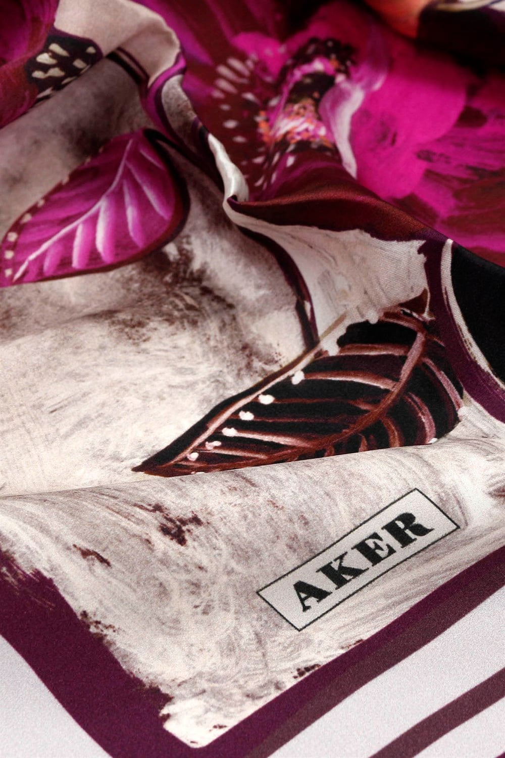 Aker İpek Eşarp - 7974713-991 - Tivil