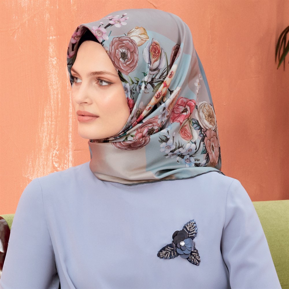 Armine İpek Eşarp 2018/2019 Sonbahar Kış - 8026D 01 - Sura