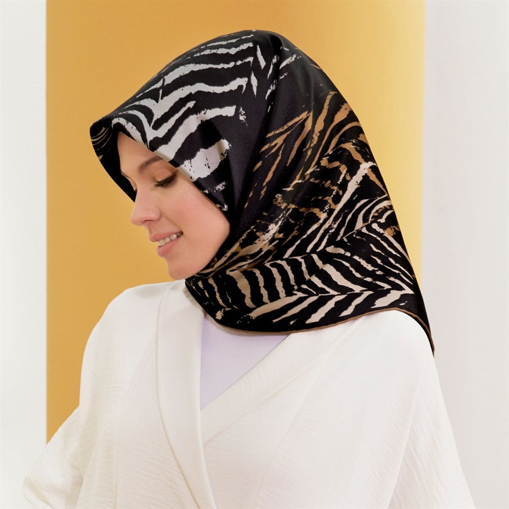 Armine İpek Eşarp 2020 İlkbahar-Yaz - 8344D 09 - Sura