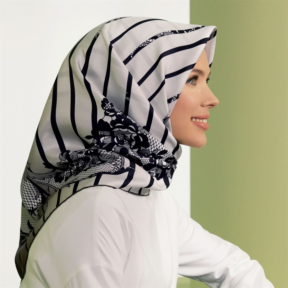 Armine İpek Eşarp 2020 İlkbahar-Yaz - 8355D 09 - Sura