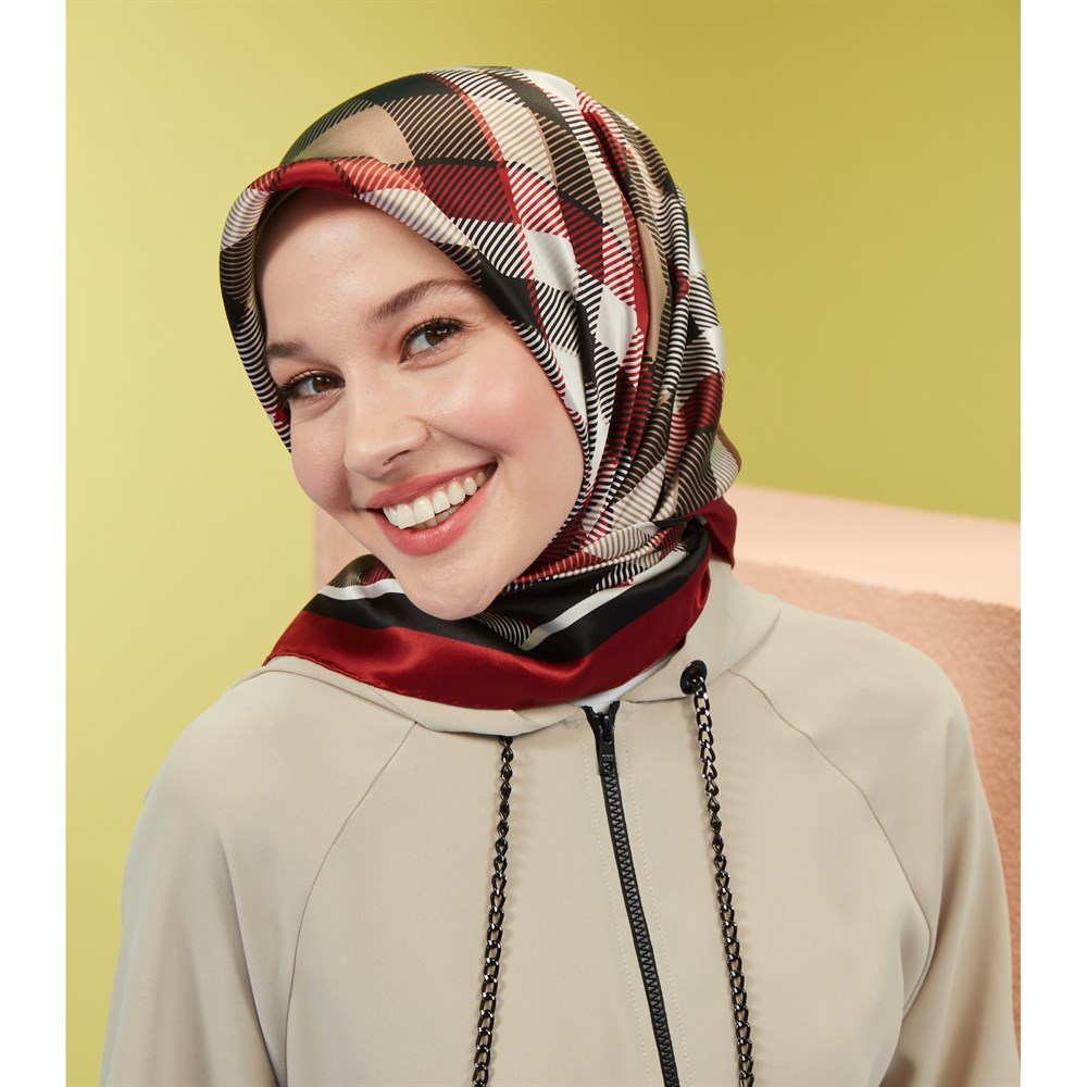 Armine İpek Eşarp 2021 İlkbahar-Yaz - 8551D 88 - Sura