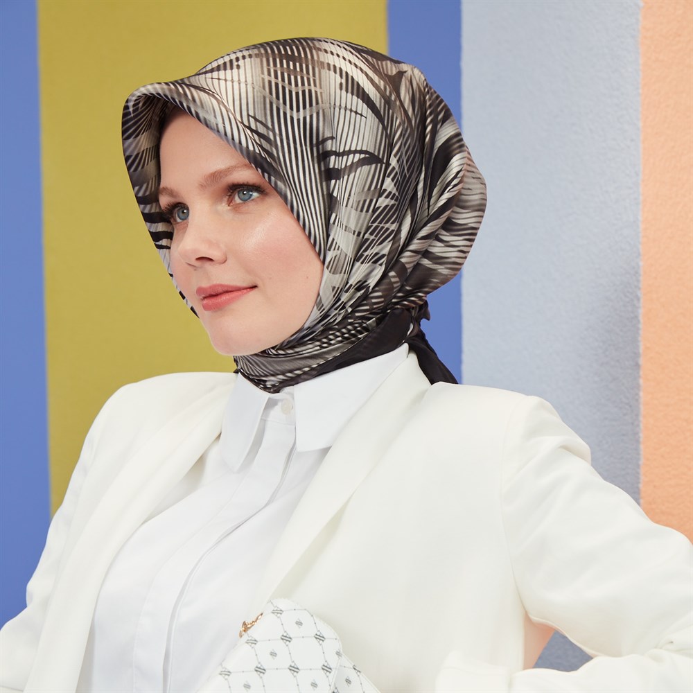 Armine İpek Eşarp 2021 İlkbahar-Yaz - 8563D 09 - Sura