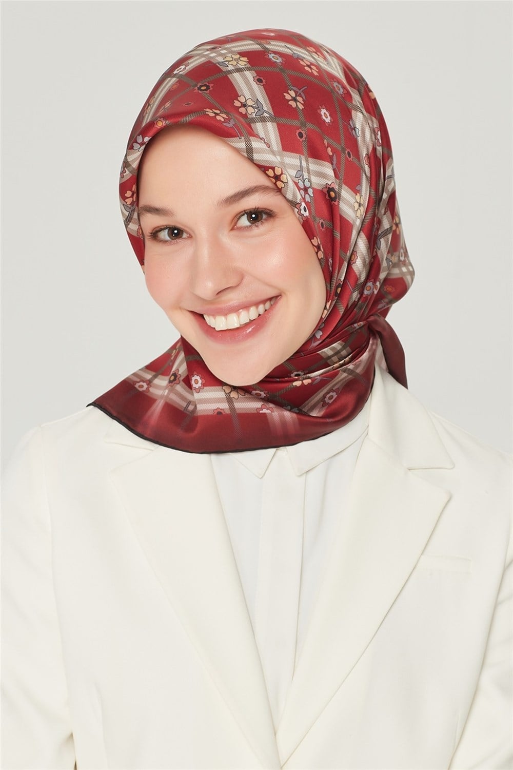 Armine İpek Eşarp 2021 İlkbahar-Yaz - 8506D 33 - Tivil