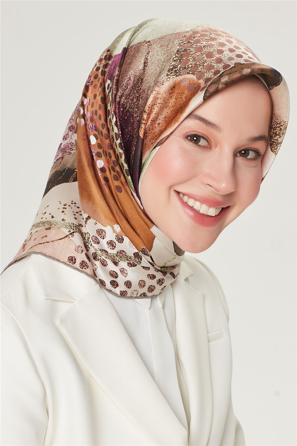 Armine İpek Eşarp 2021 İlkbahar-Yaz - 8501D 85 - Sura