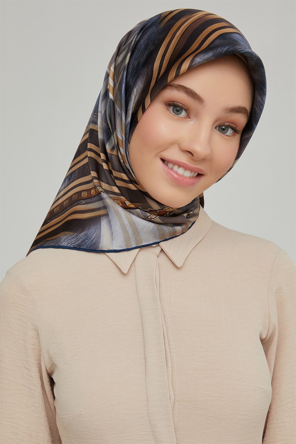 Armine İpek Eşarp 2021/2022 Sonbahar Kış - 8621D-31 - Sura