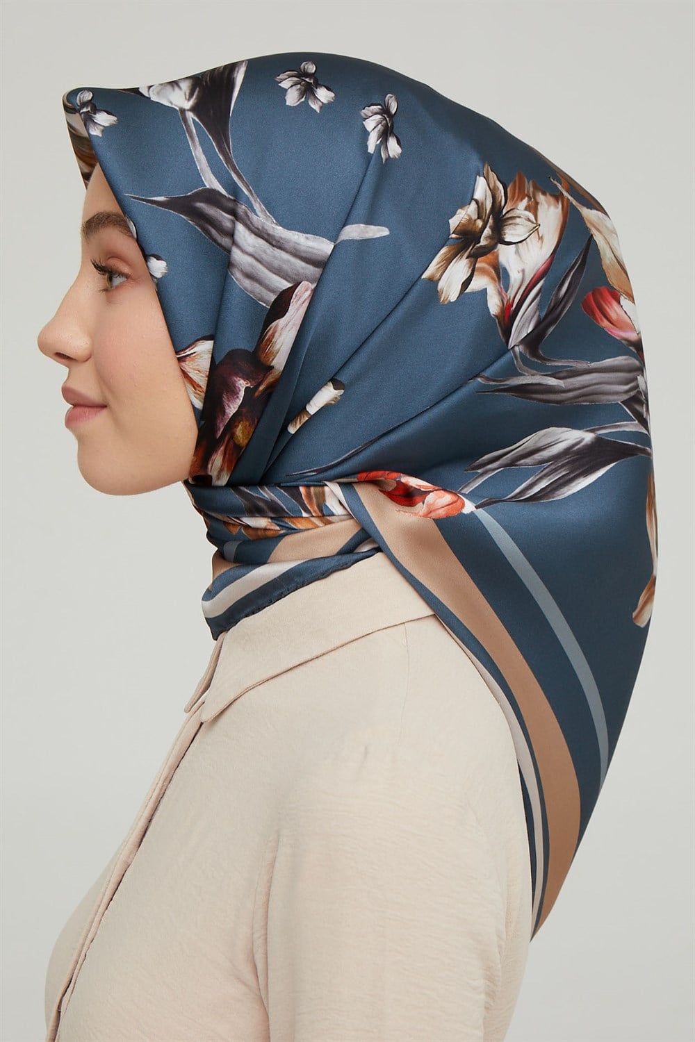 Armine İpek Eşarp 2021/2022 Sonbahar Kış - 8662D-12 - Sura