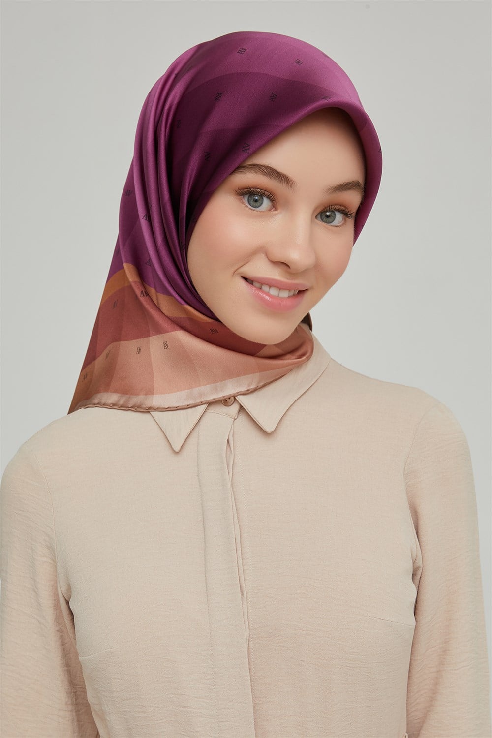 Armine İpek Eşarp 2021/2022 Sonbahar Kış - 8652D-02 - Tivil