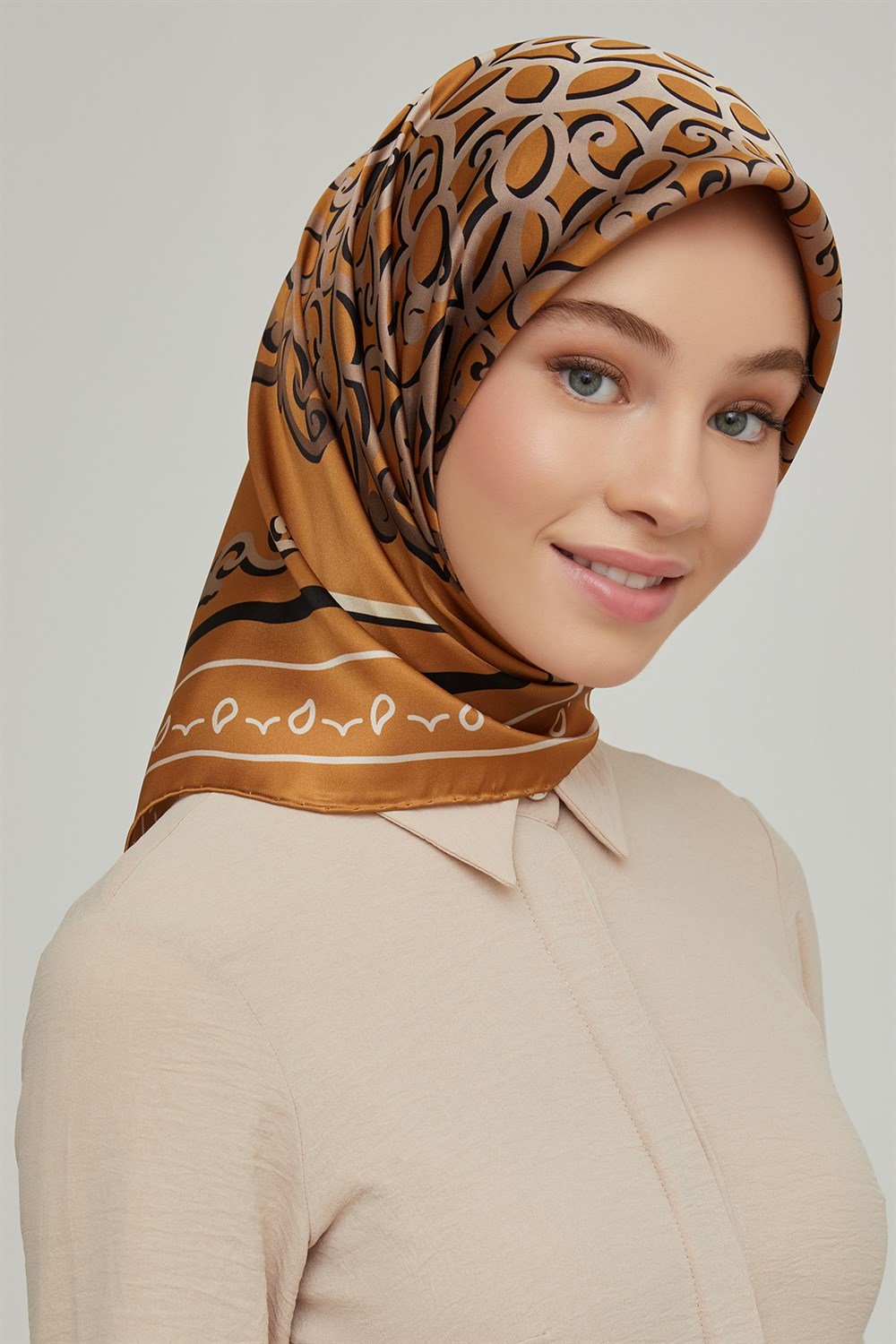 Armine İpek Eşarp 2021/2022 Sonbahar Kış - 8650D-41 - Sura