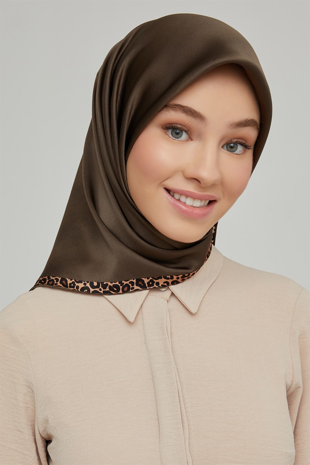Armine İpek Eşarp 2021/2022 Sonbahar Kış - 8660D-09 - Sura