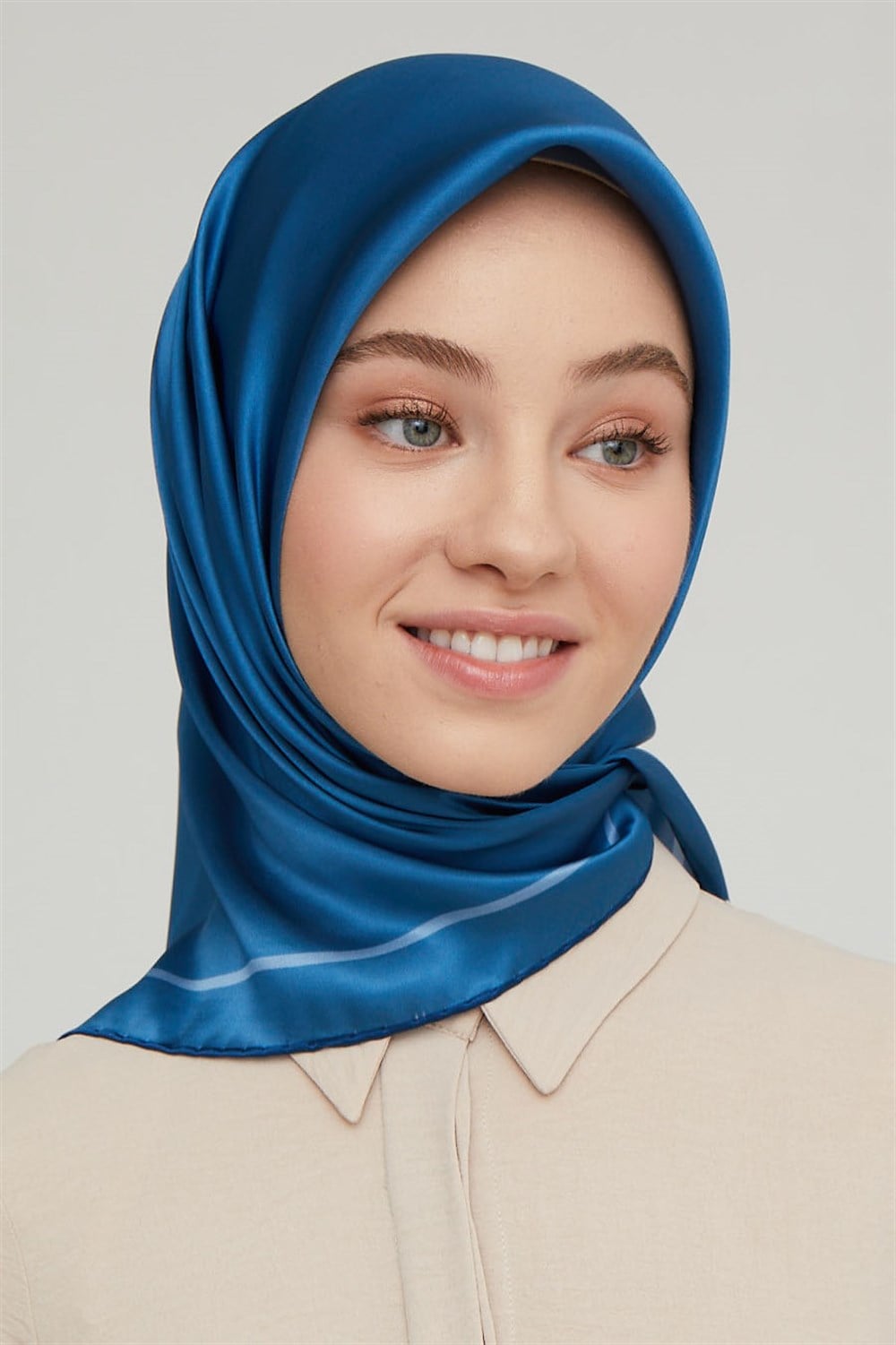 Armine İpek Eşarp 2021/2022 Sonbahar Kış - 8668D-50 - Sura