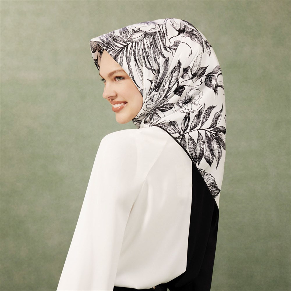 Armine İpek Eşarp 2022/2023 Sonbahar Kış - 8854D-01 - Sura