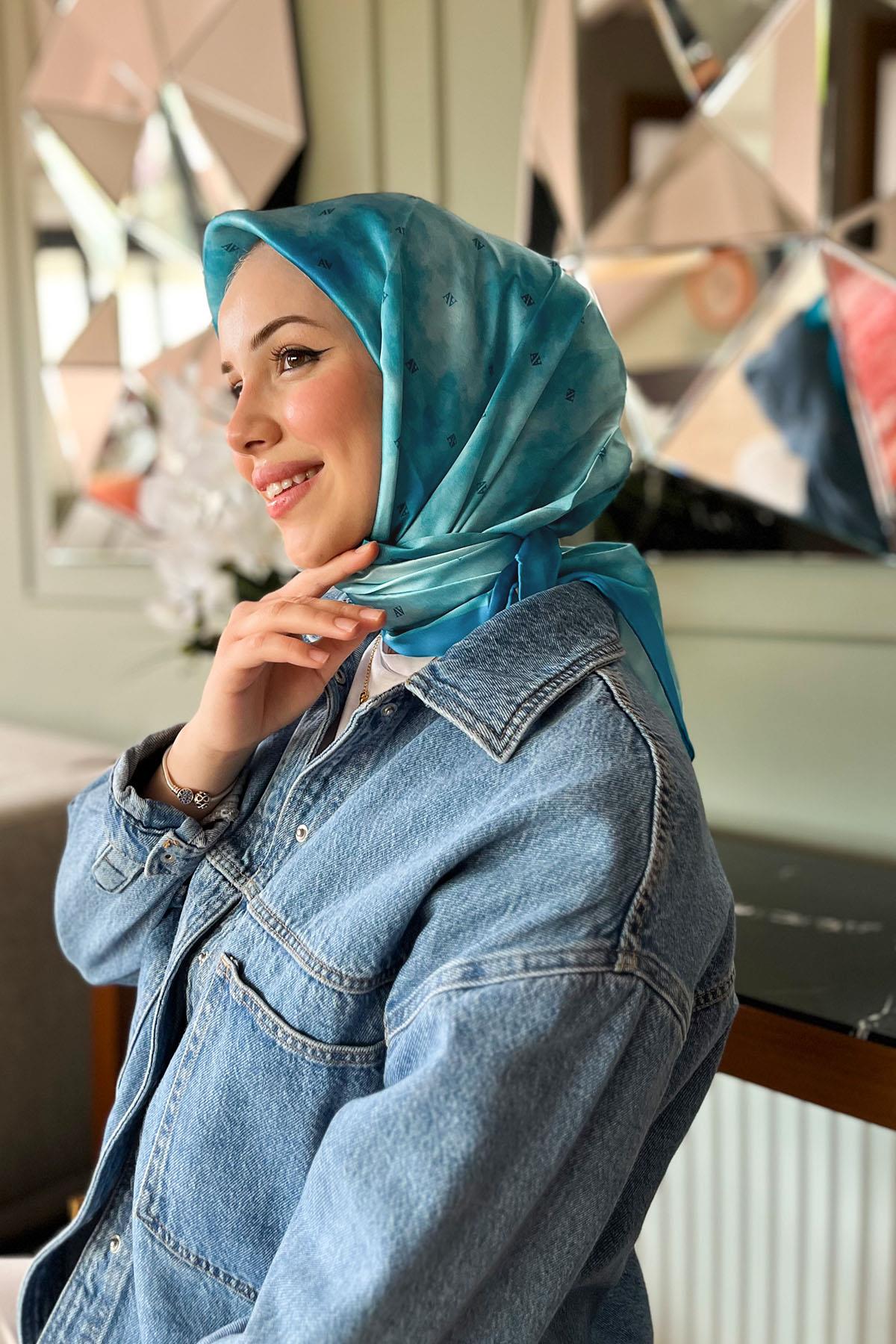 Armine İpek Eşarp 2023 İlkbahar-Yaz - 8933D-16 - Sura