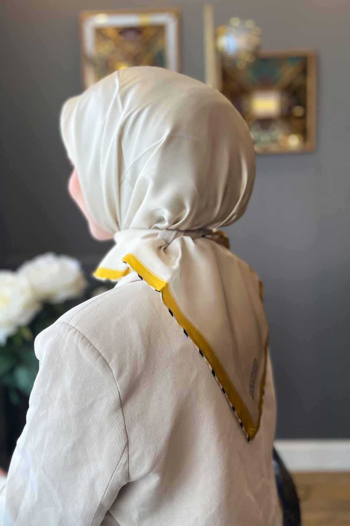 Armine İpek Eşarp 2023 İlkbahar-Yaz - 8966D-68 - Sura