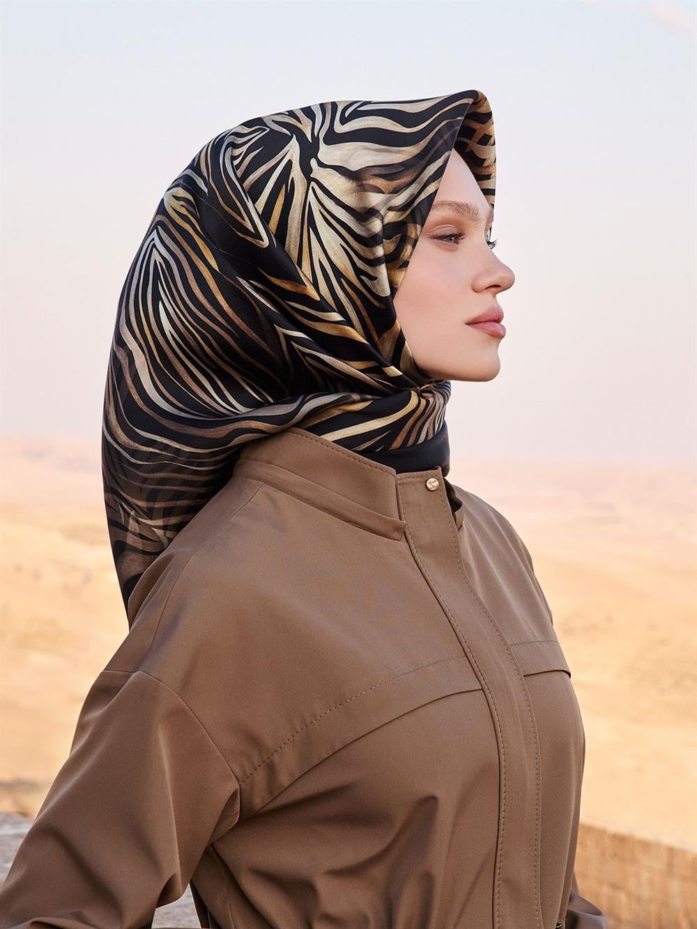 Armine İpek Eşarp 2023/2024 Sonbahar Kış - 9038DS-01 - Sura