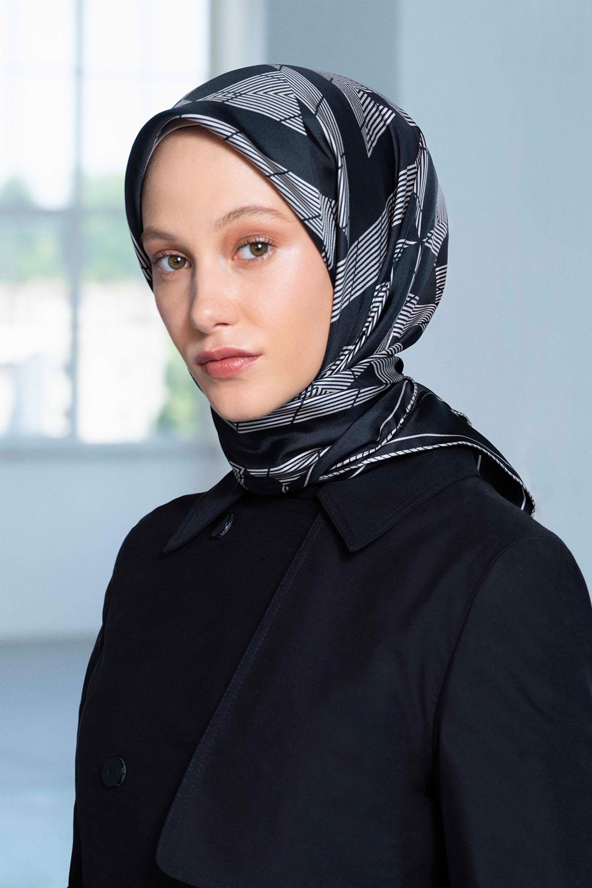 Armine İpek Eşarp 2024/2025 Sonbahar-Kış - 9255D-81 - Sura