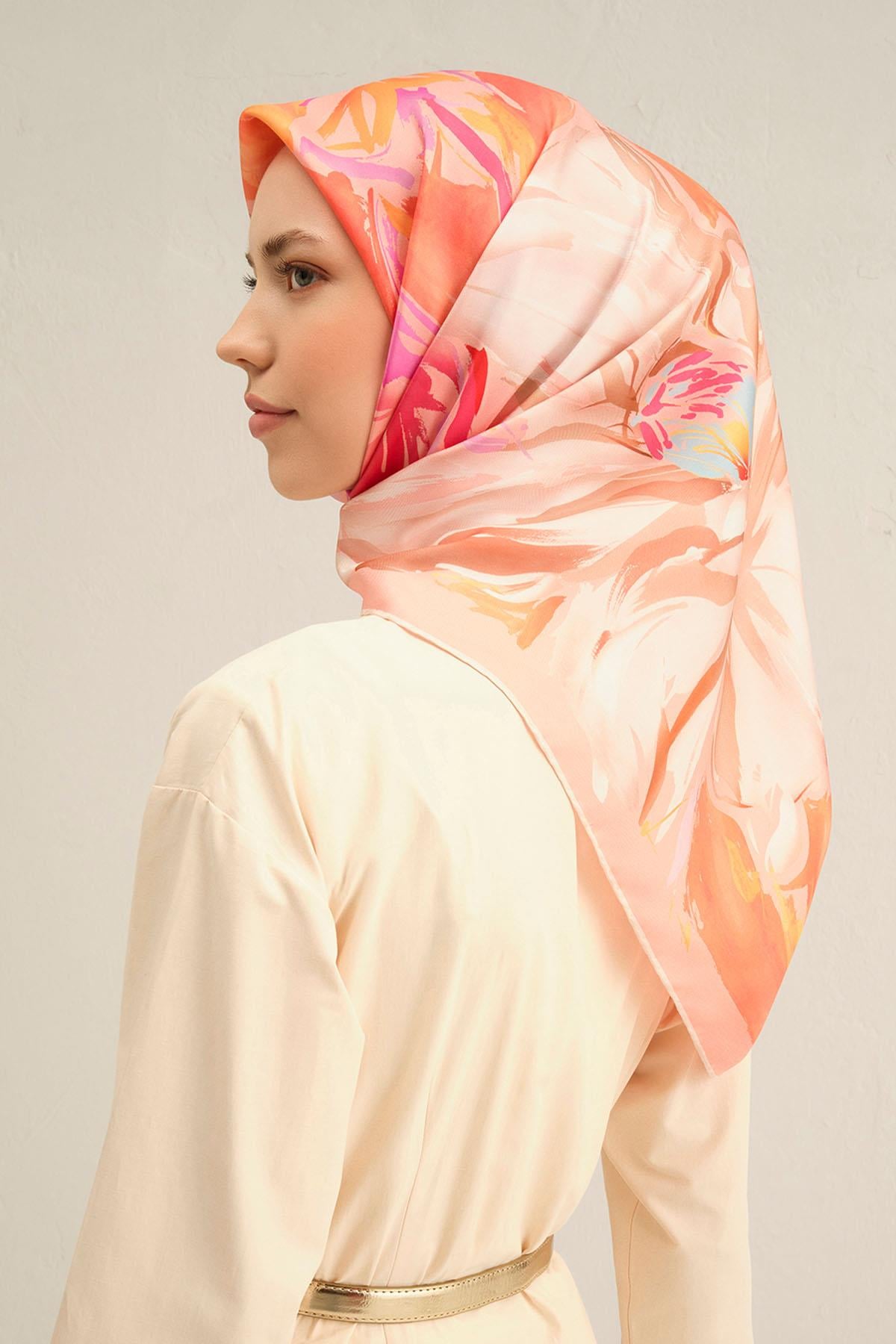 Armine İpek Eşarp 2025 İlkbahar-Yaz - 9337D-82 - Sura