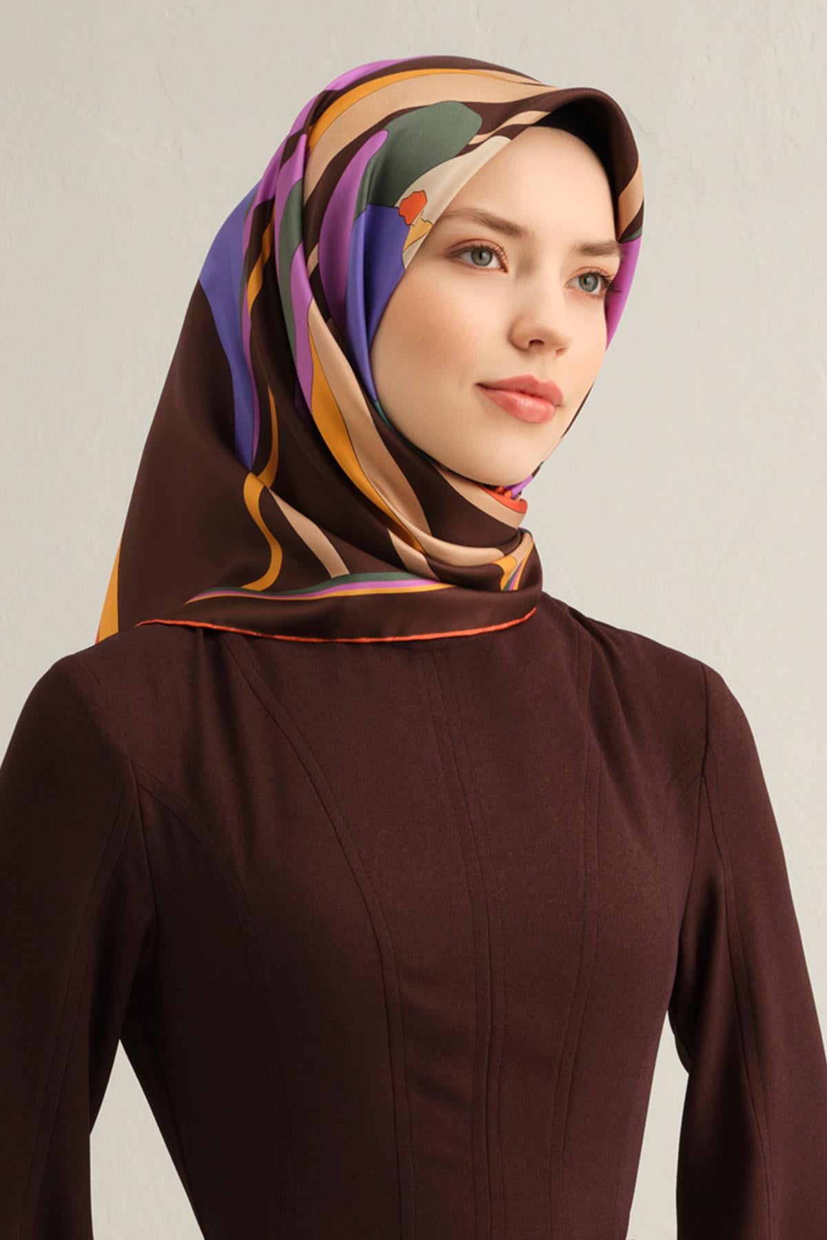 Armine İpek Eşarp 2025 İlkbahar-Yaz - 9302D-83 - Sura