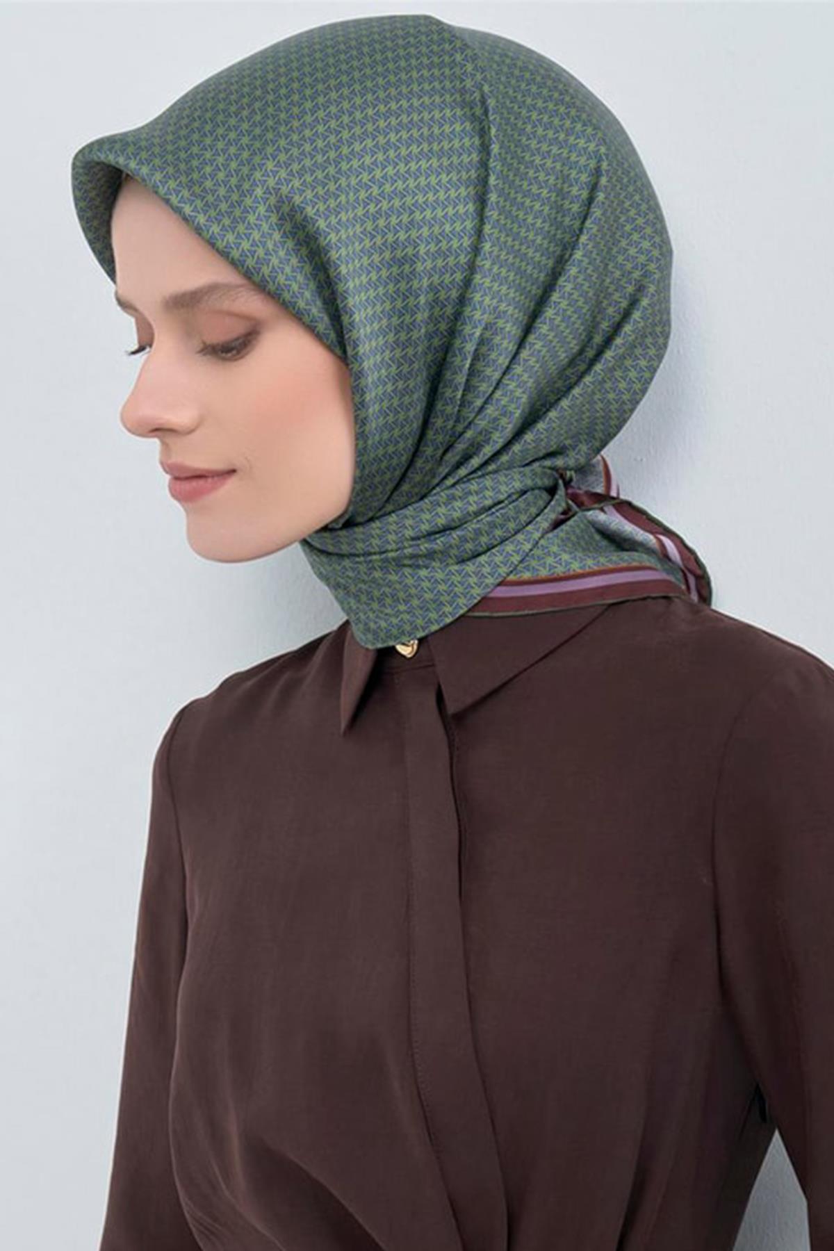 Armine İpek Eşarp 2026 İlkbahar-Yaz - 9528D-55 - Tivil