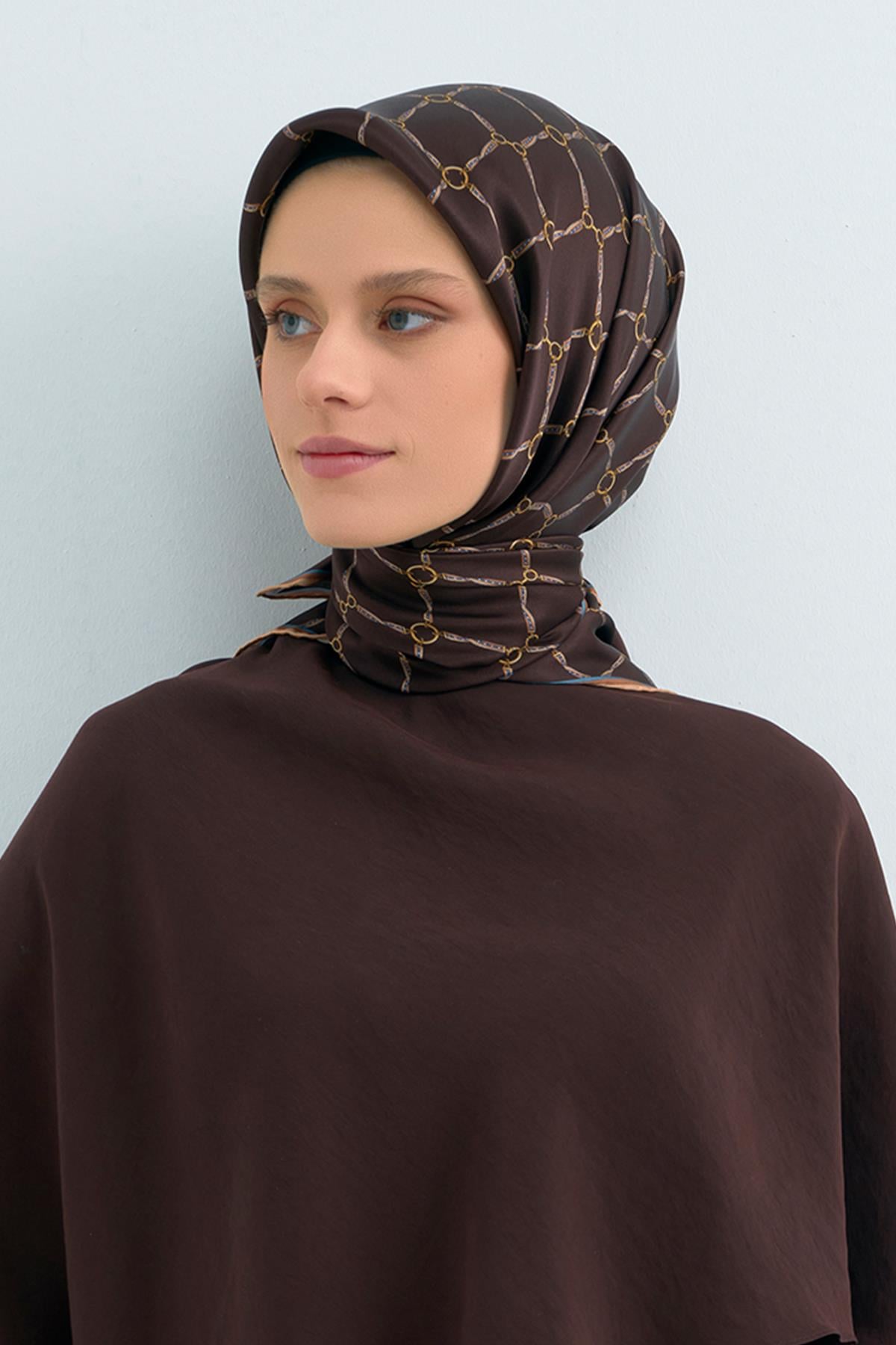 Armine İpek Eşarp 2026 İlkbahar-Yaz - 9538D-31 - Sura