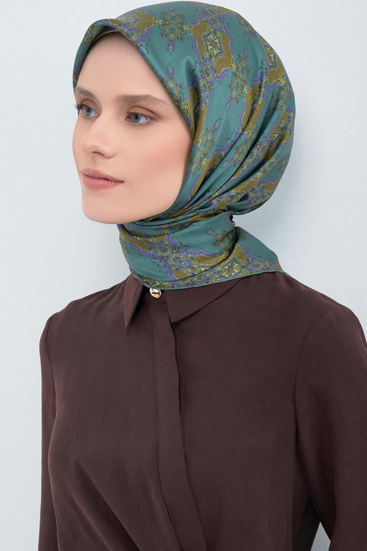Armine İpek Eşarp 2026 İlkbahar-Yaz - 9522D-80 - Sura