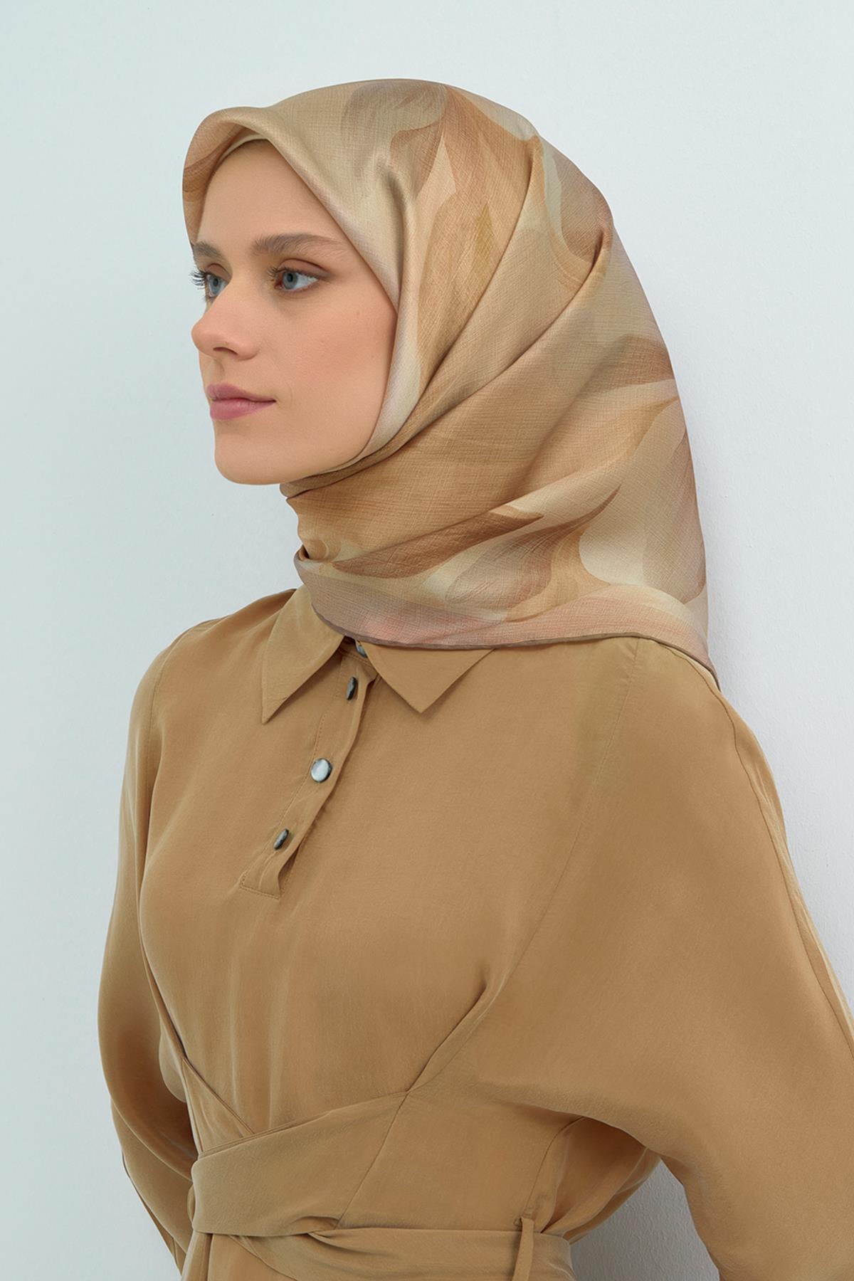 Armine İpek Eşarp 2026 İlkbahar-Yaz - 9519D-85 - Tivil