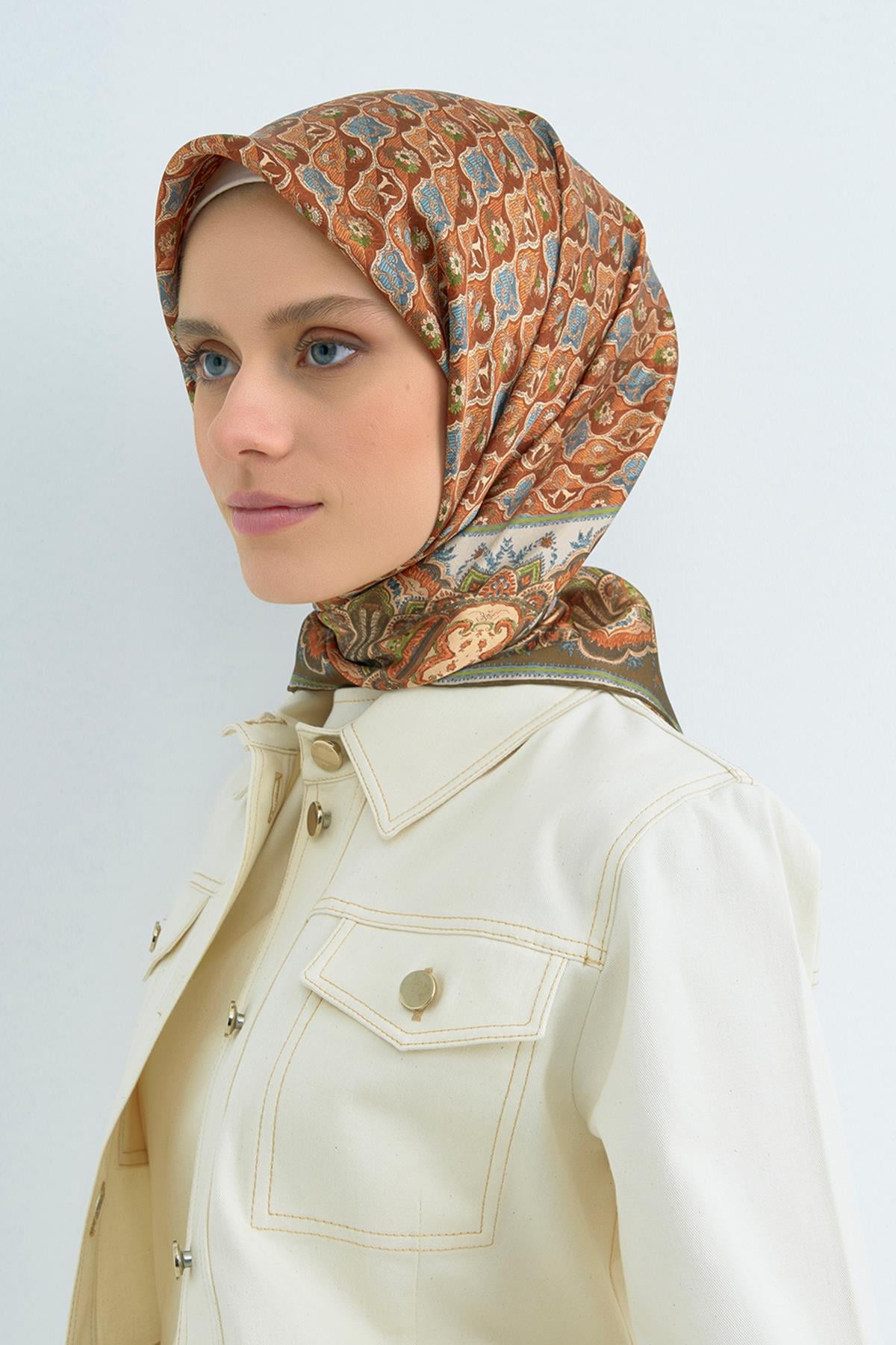 Armine İpek Eşarp 2026 İlkbahar-Yaz - 9518D-51 - Tivil