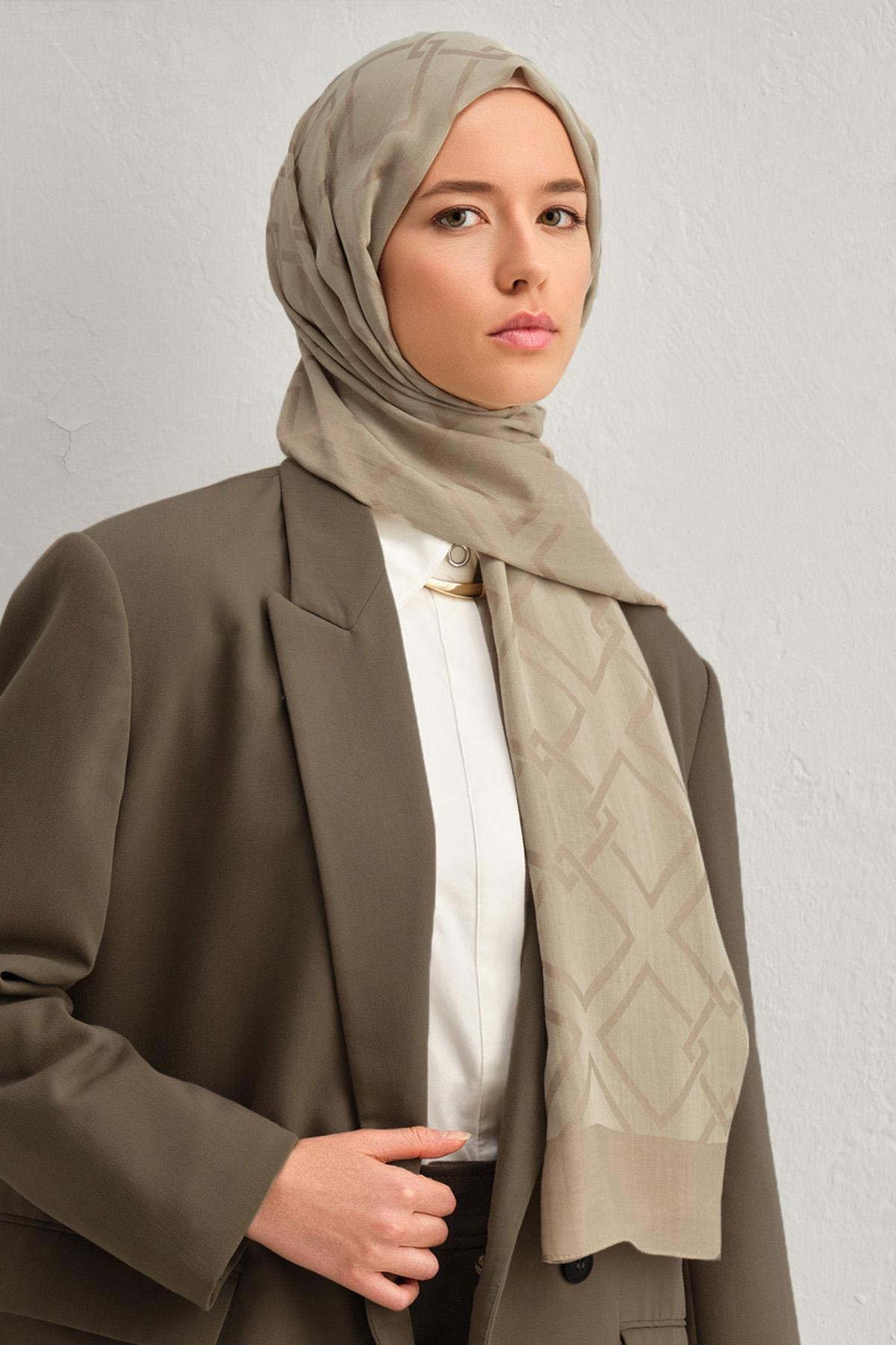 Armine Tensel İpek Şal 2 - Zincir Desen - 32102 - Latte